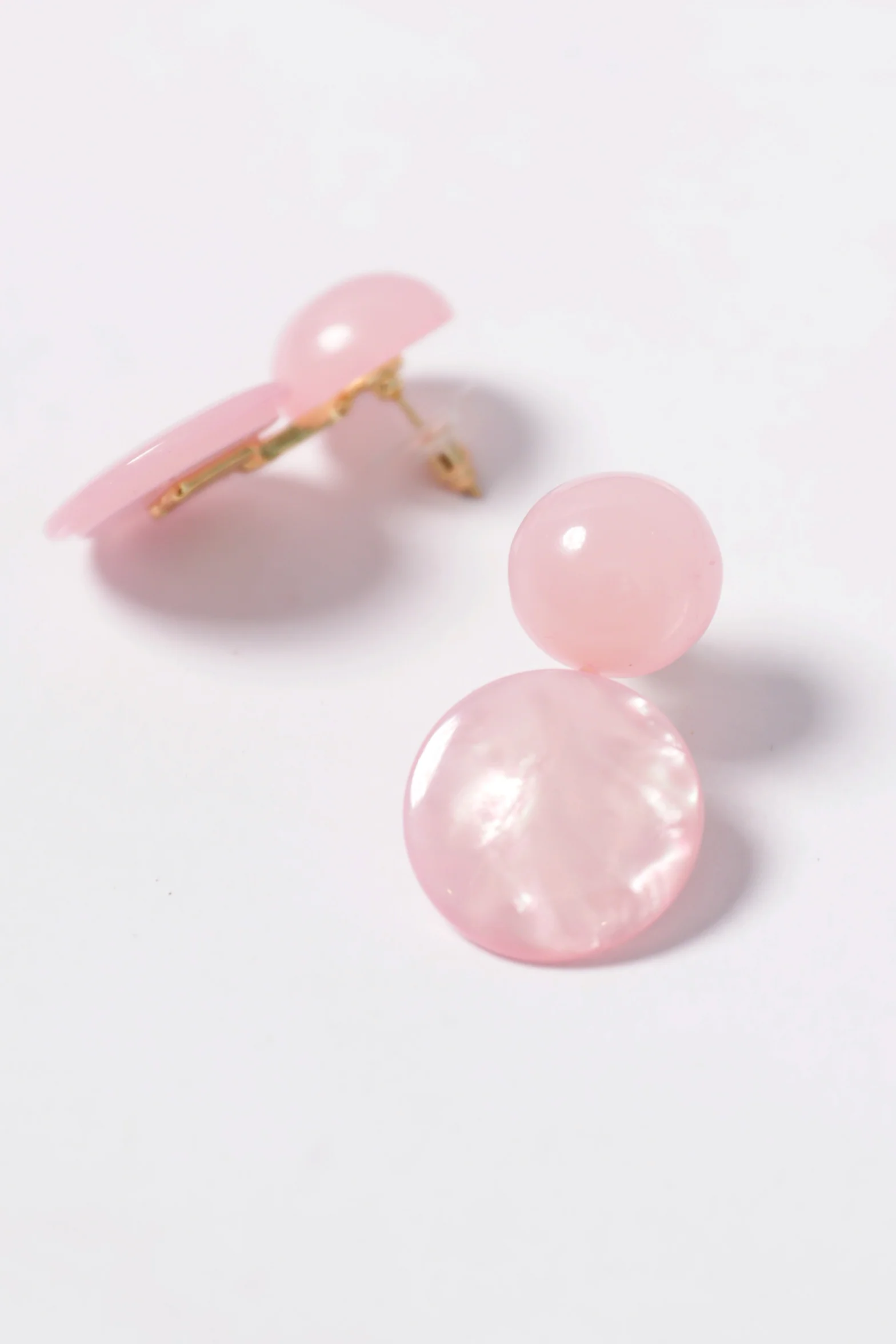 ACRYLIC DANGLE EARRINGS - Image 2