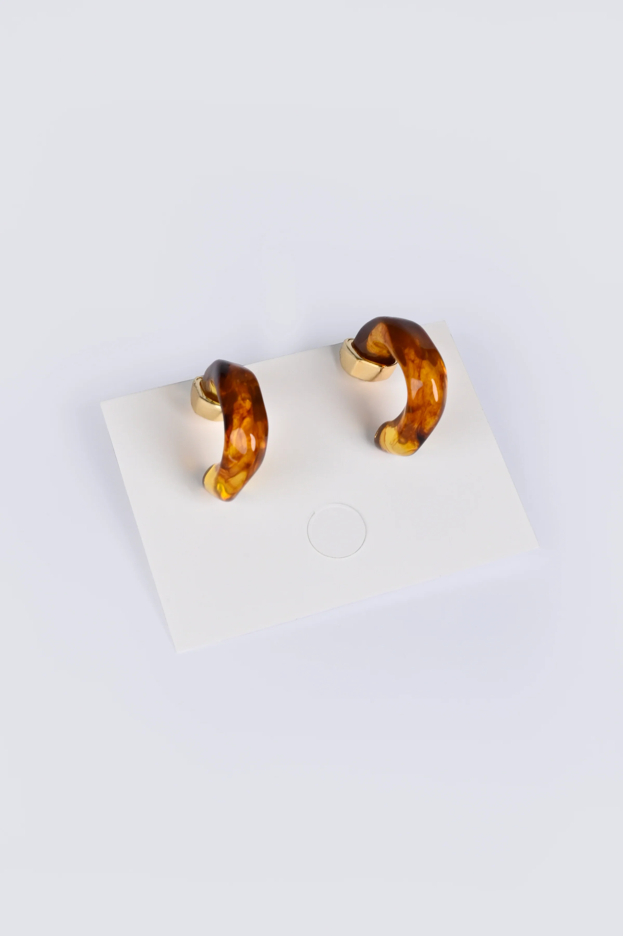RESIN HOOP EARRINGS - Image 2