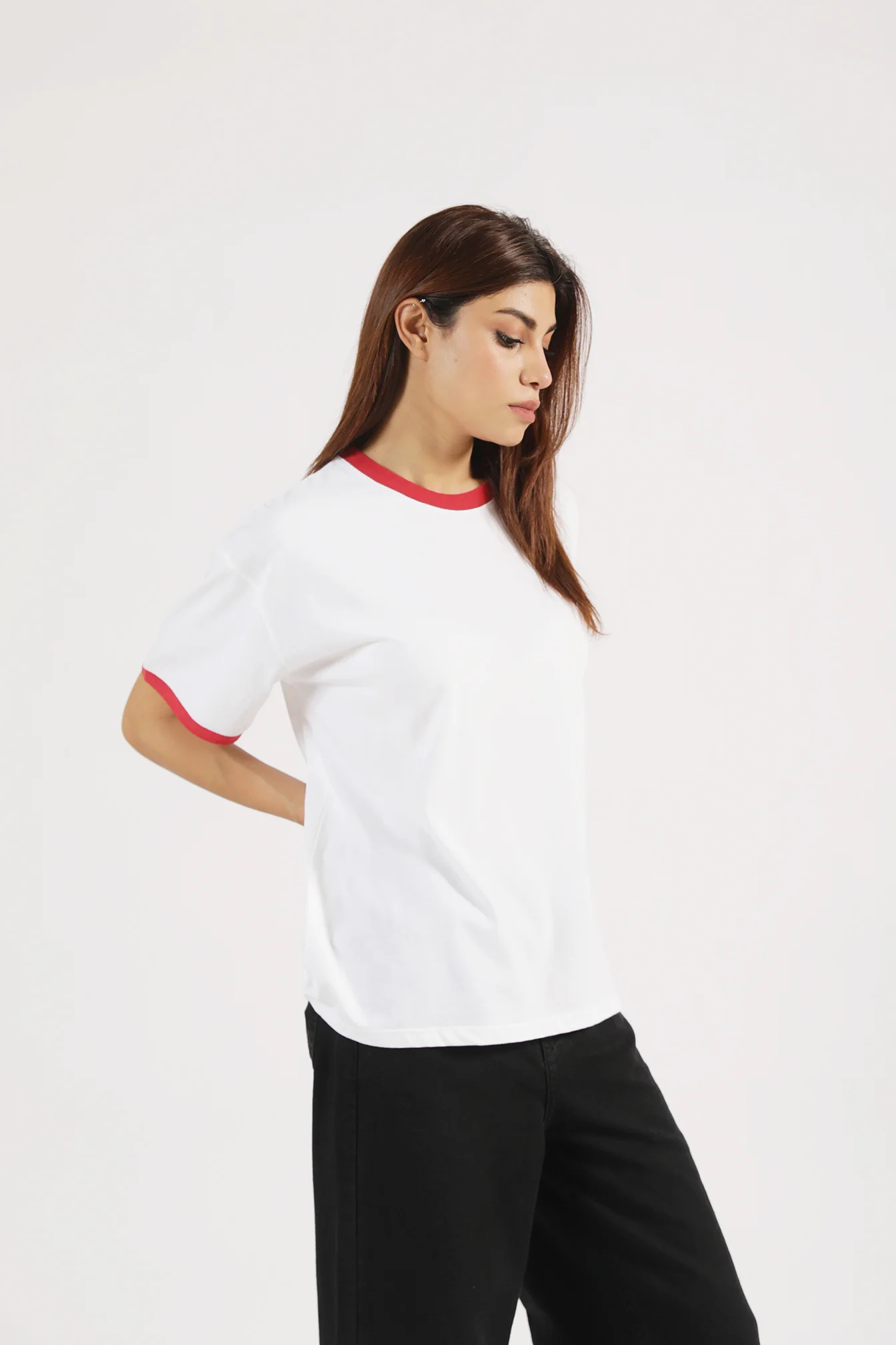 OVERSIZED CONTRAST TEE - Image 4
