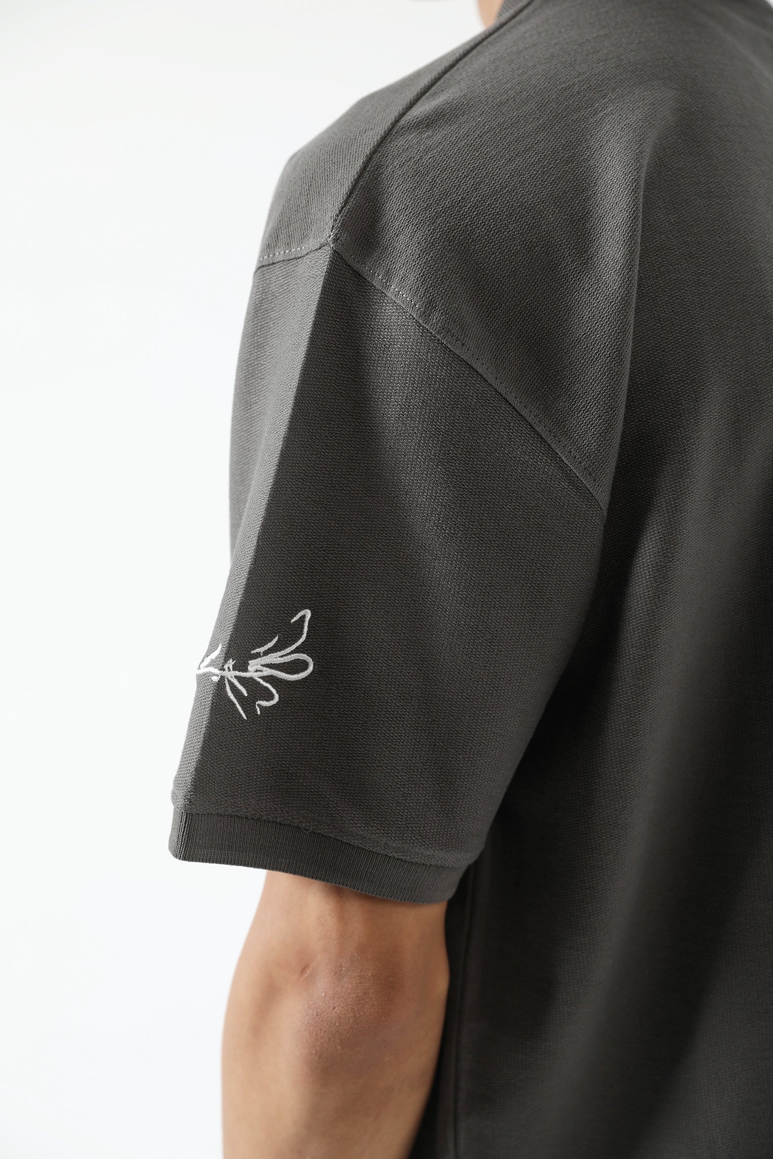 BAGGY FIT TEXTURED POLO - Image 2