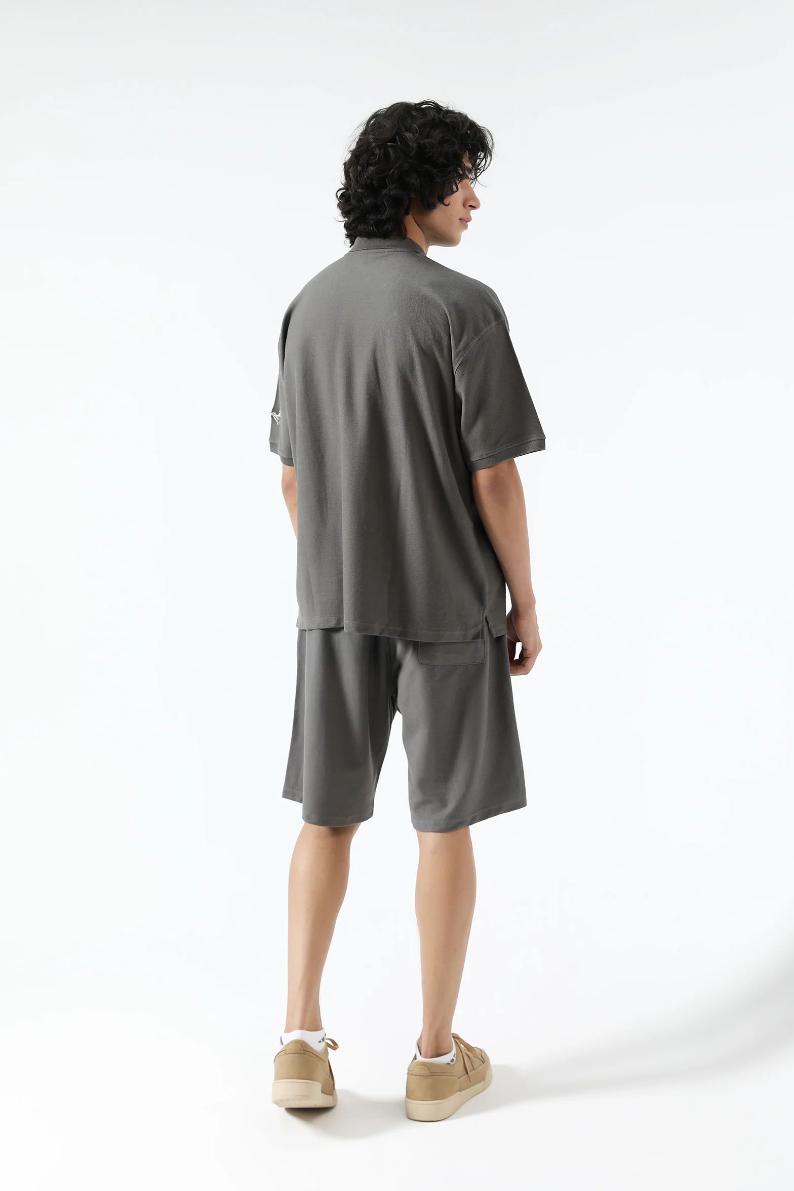 BAGGY FIT TEXTURED POLO - Image 3