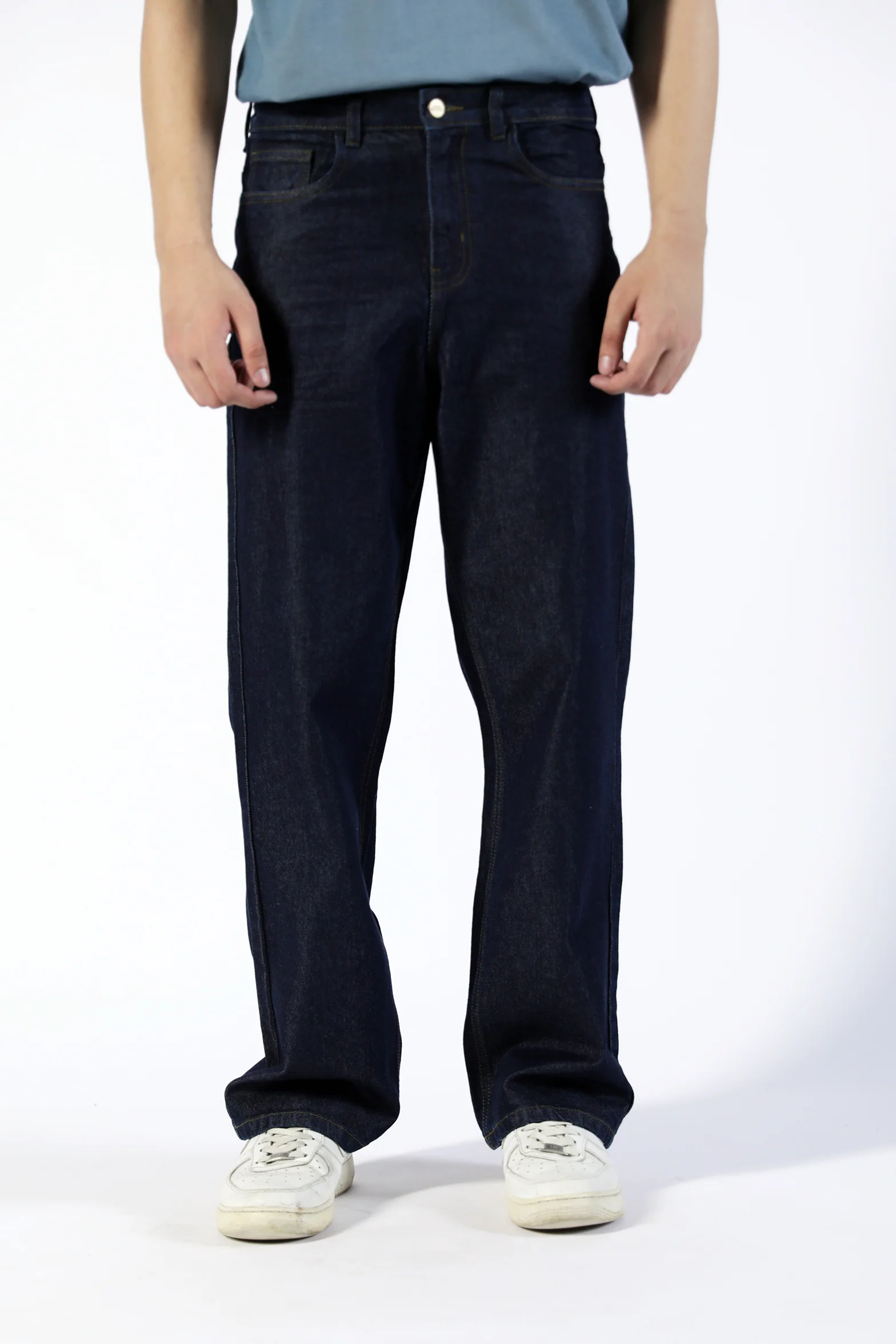WIDE LEG FIT DENIM