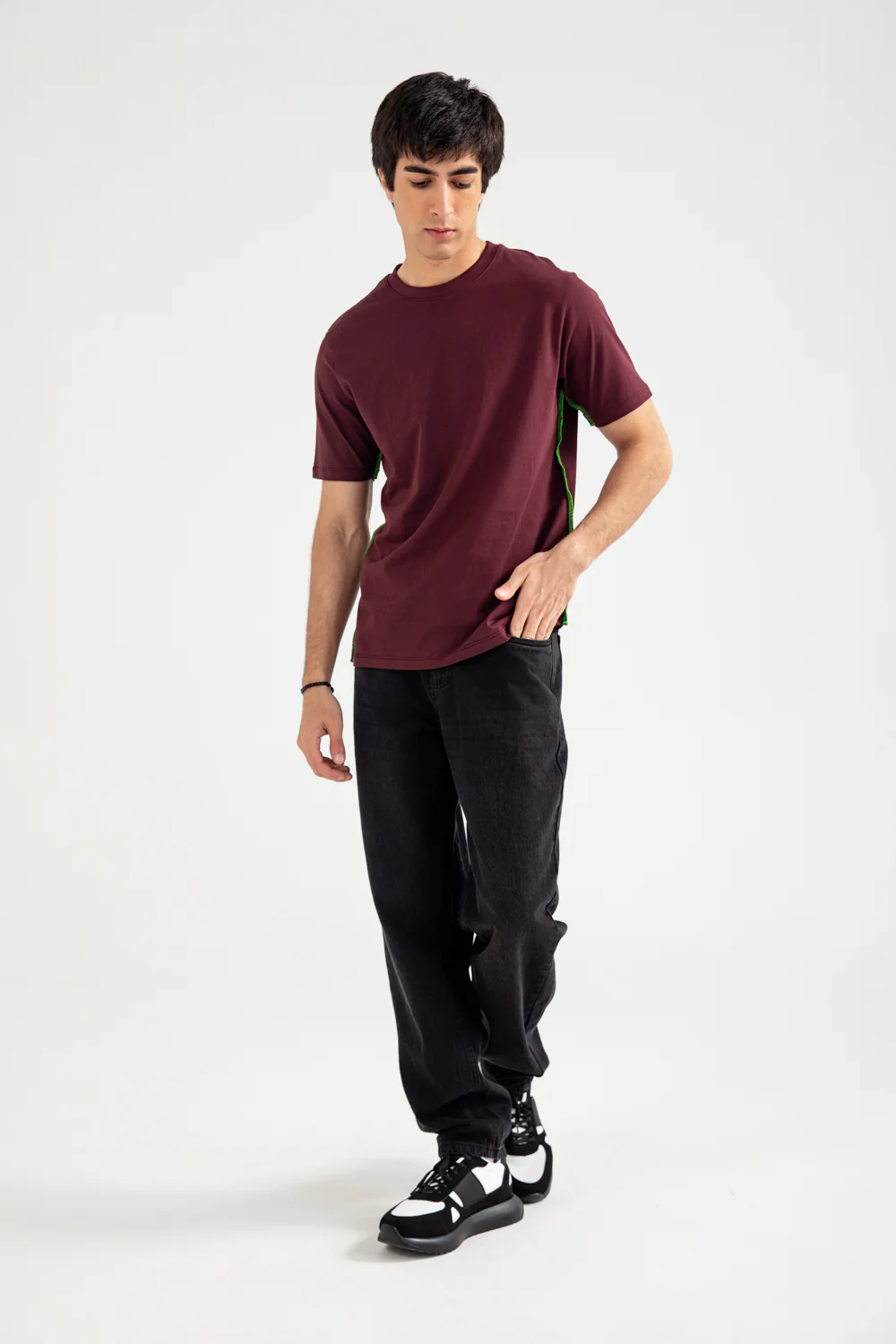 GRAPHIC TEE - Image 4