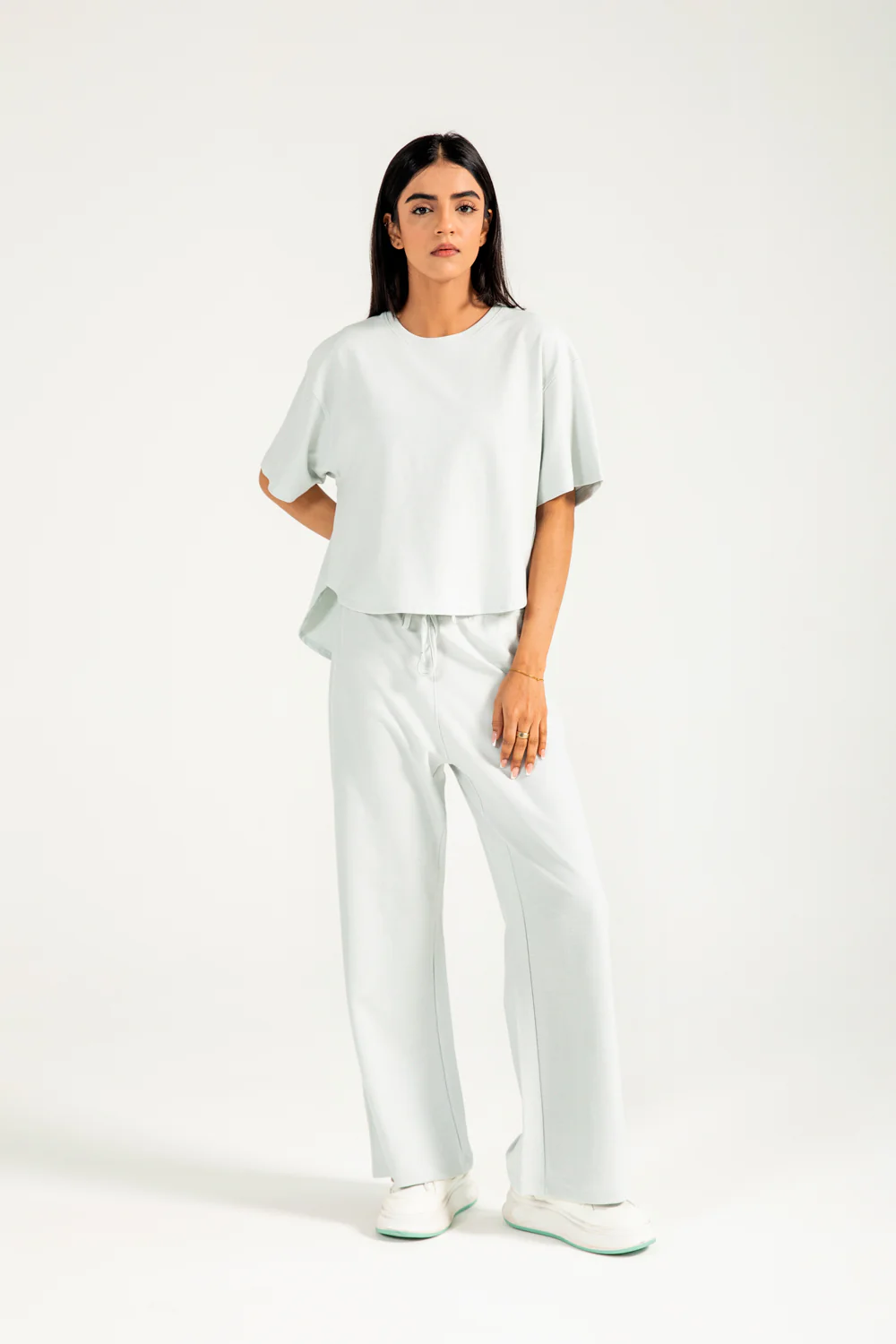 CROPPED TEE WITH HEM DETAIL - Image 4