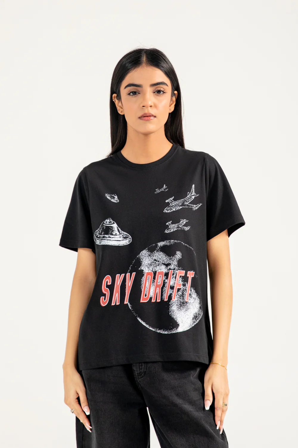 GRAPHIC TEE