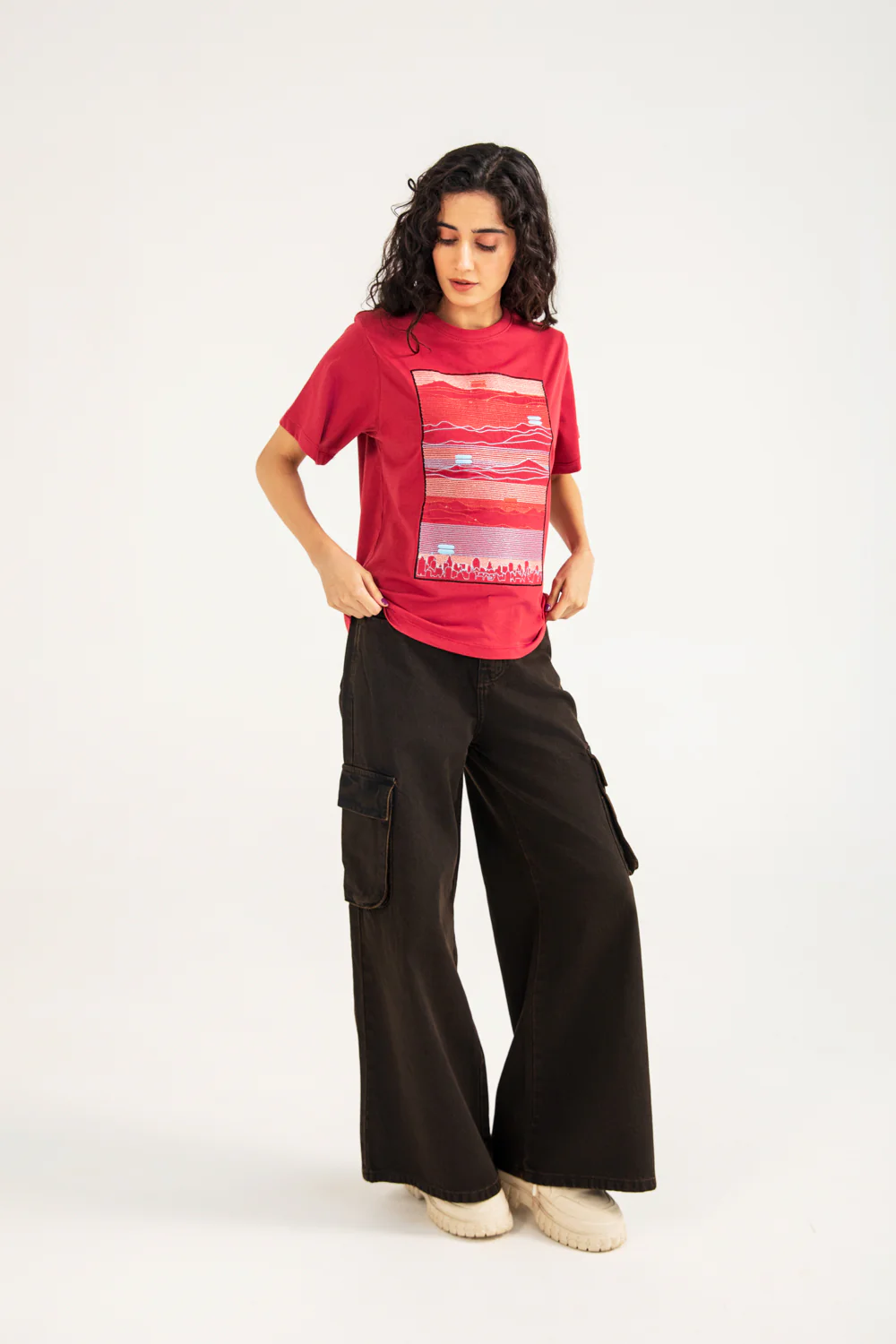 EMBROIDERED TEE - Image 4