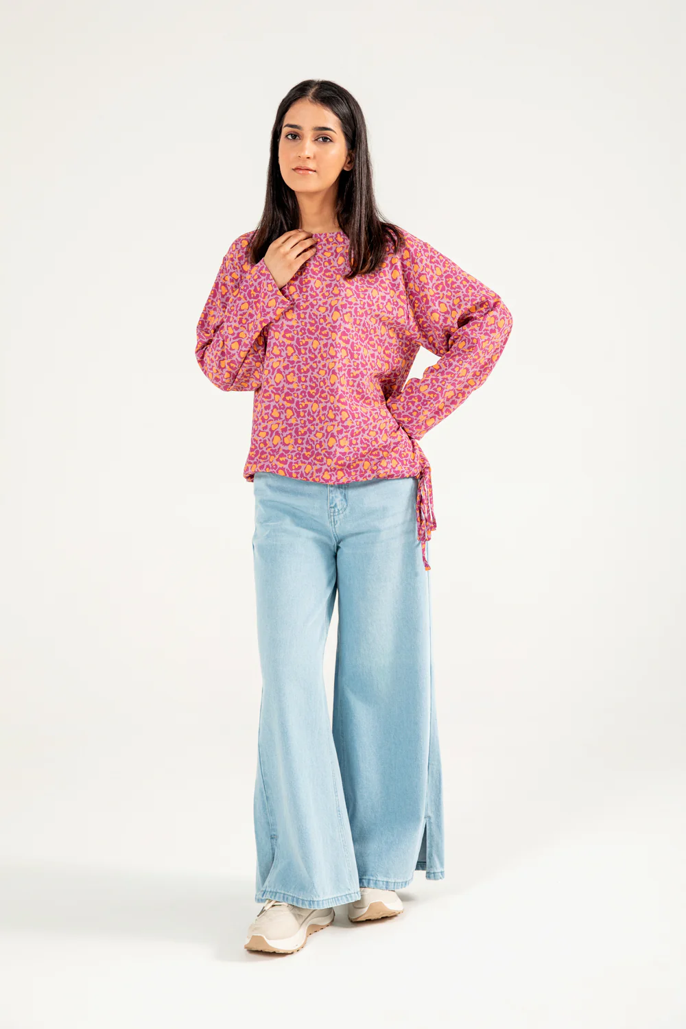 PRINTED TOP WITH HEM DETAIL TOP - Image 3