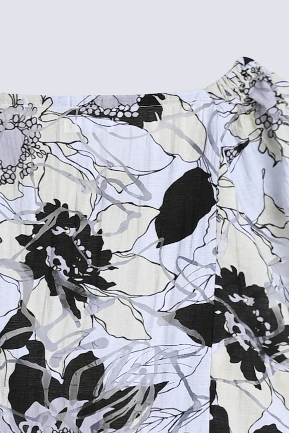 TOP WITH NECK DETAIL - Image 3