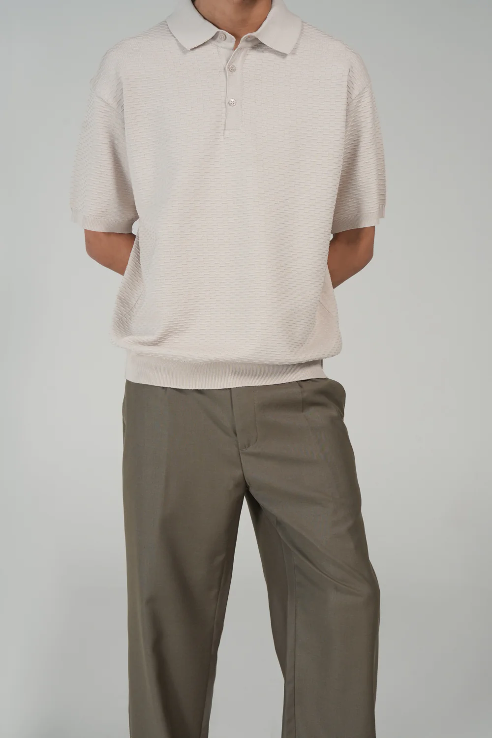 RELAXED FIT TEXTURED KNITTED POLO - Image 4