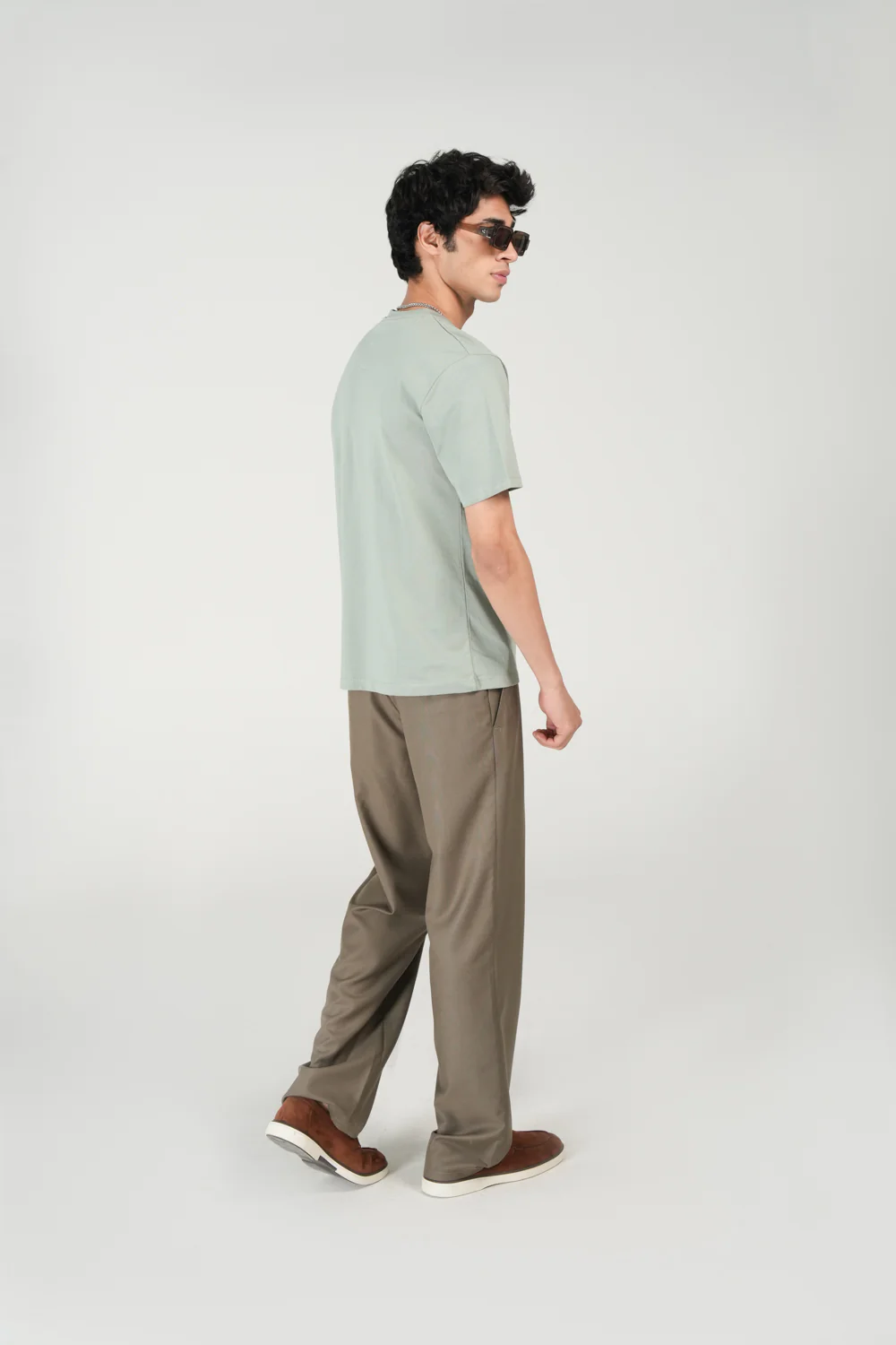 GRAPHIC TEE - Image 3