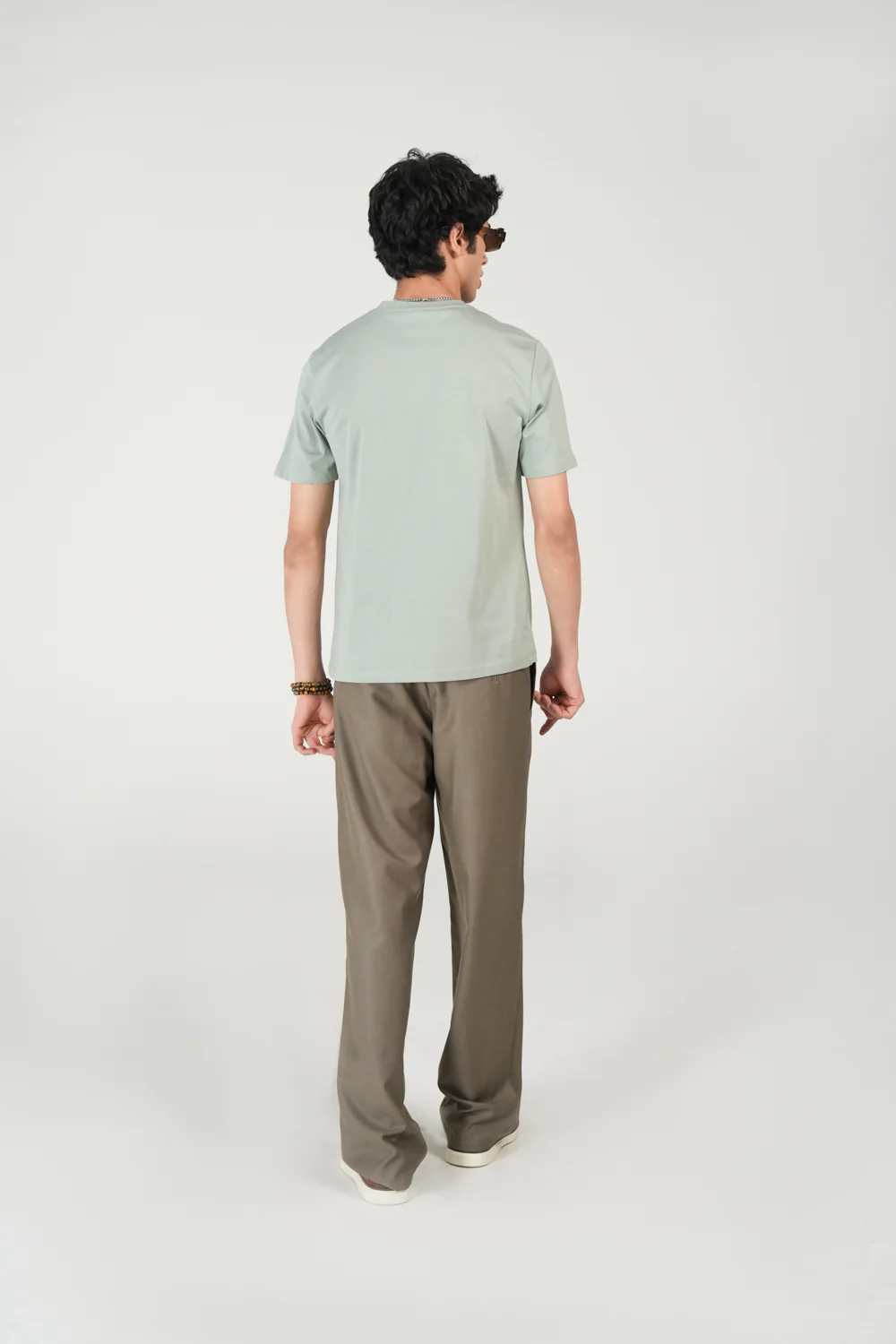 GRAPHIC TEE - Image 4