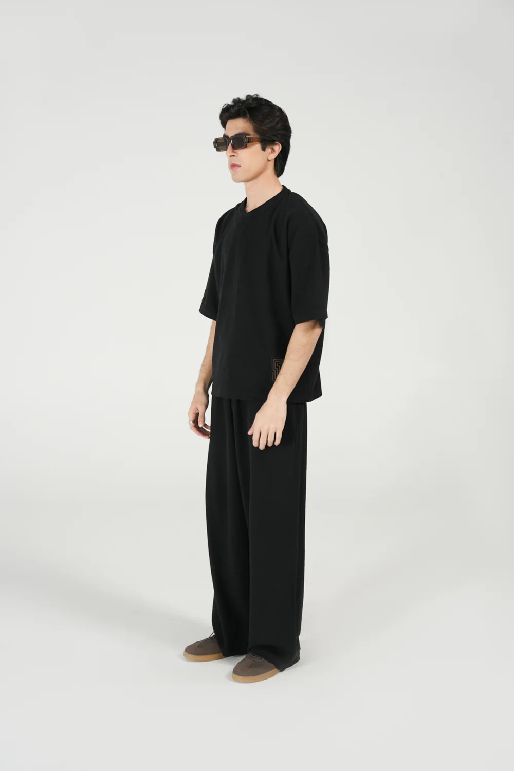 BOXY FIT TEXTURED HENLEY - Image 2