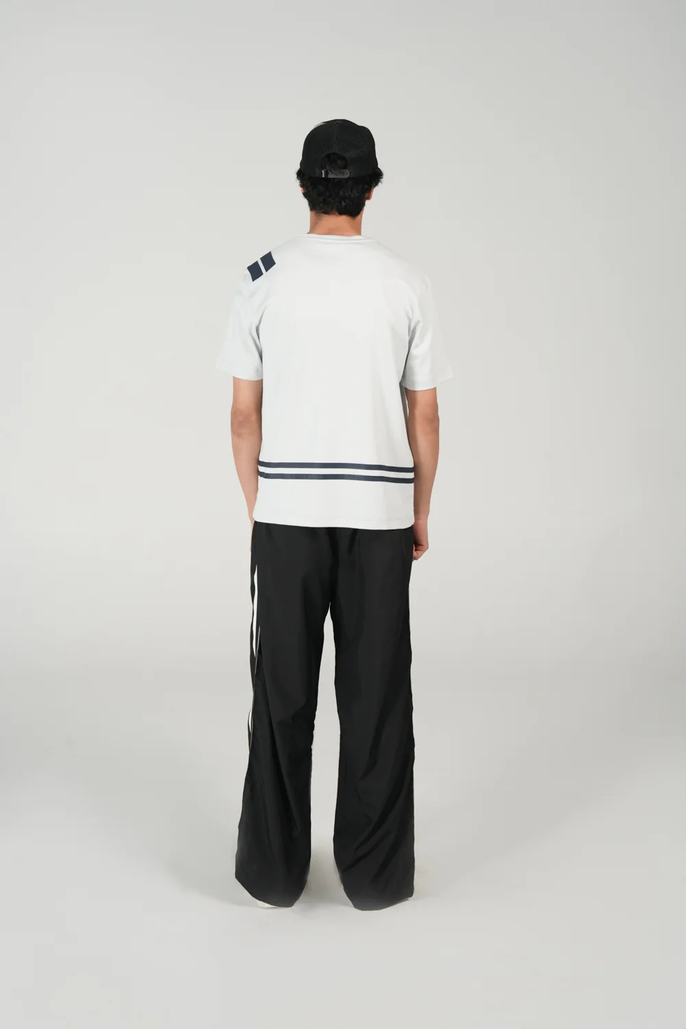 GRAPHIC TEE - Image 3