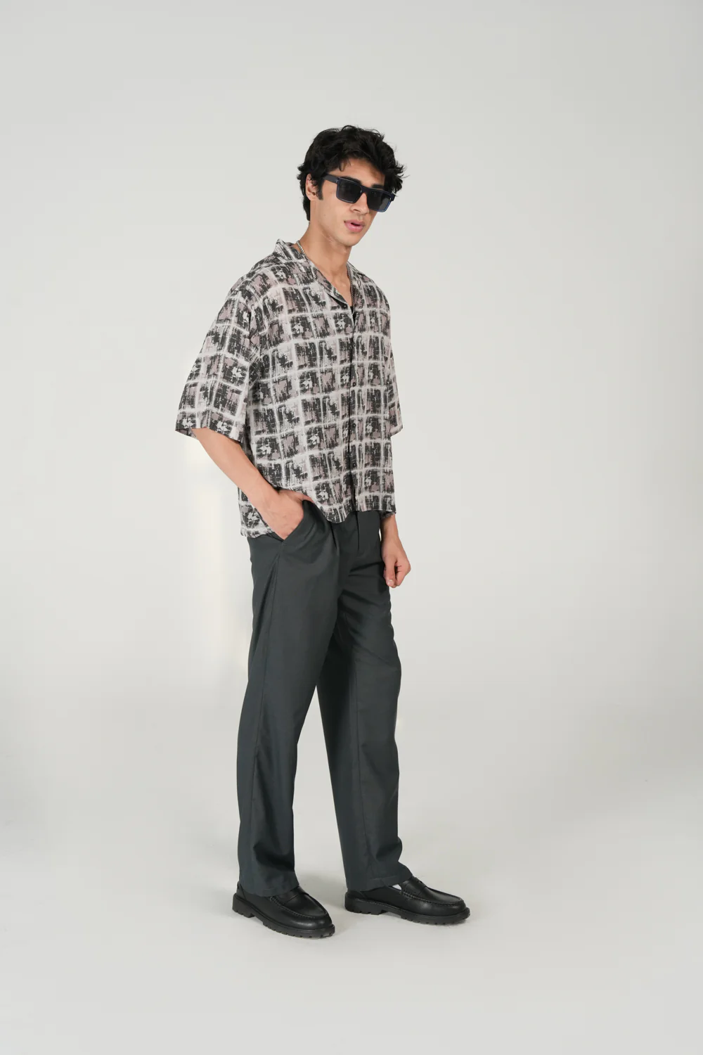BOXY FIT RESORT COLLAR SHIRT - Image 2