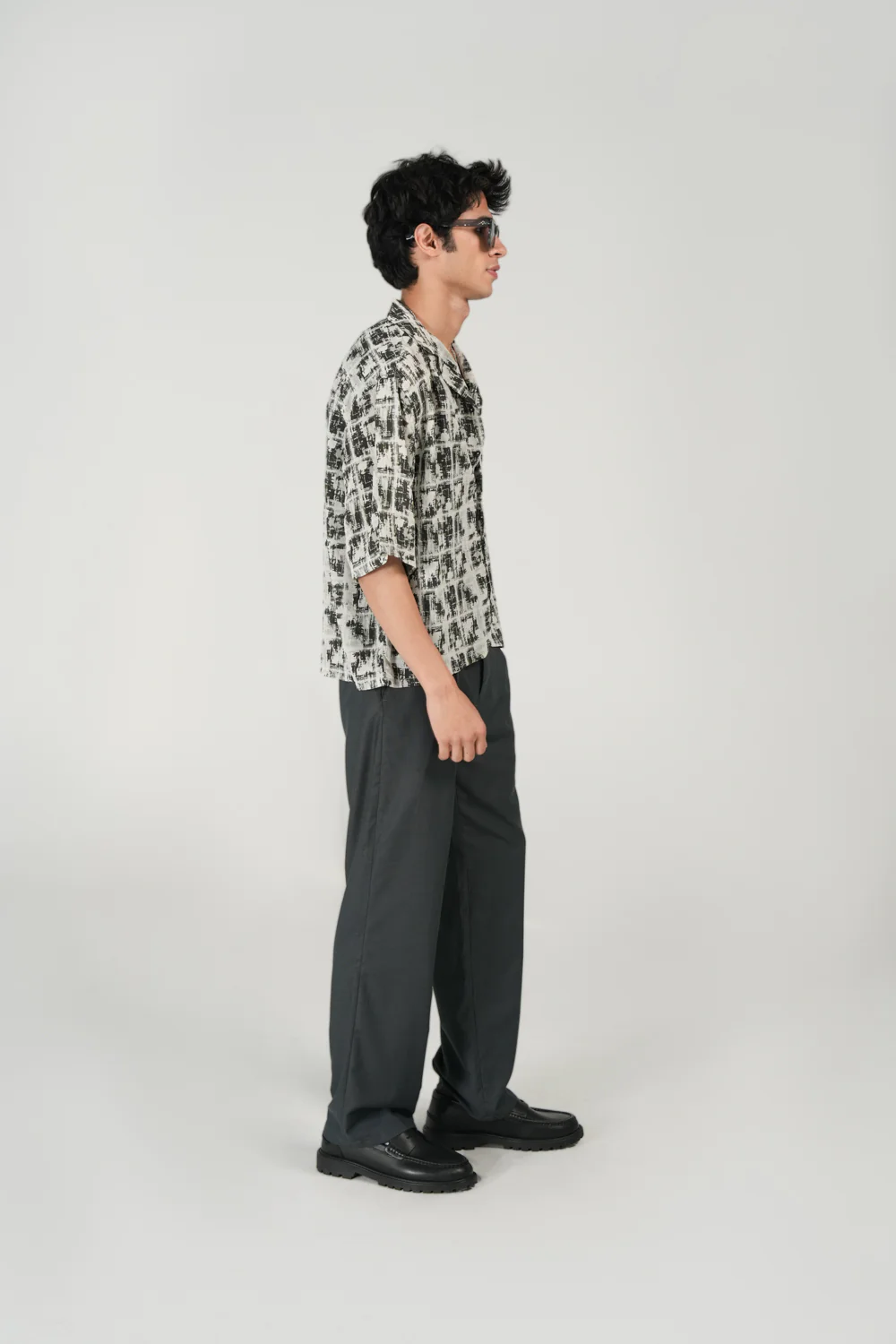 BOXY FIT RESORT COLLAR SHIRT - Image 2