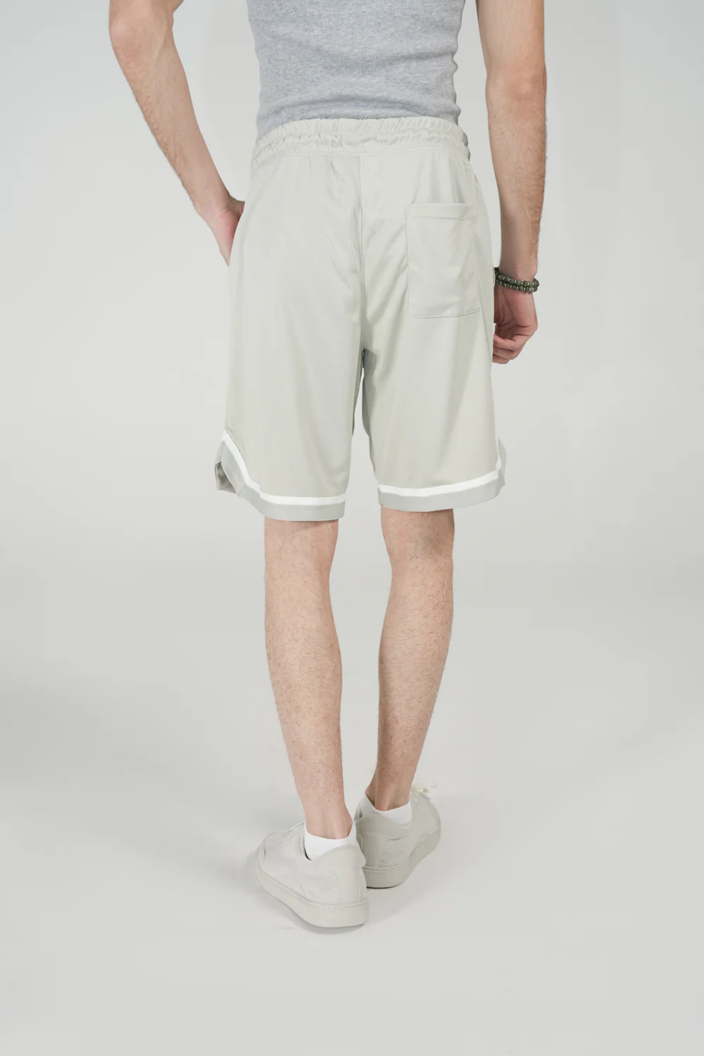 BAGGY FIT MESH SHORT - Image 3