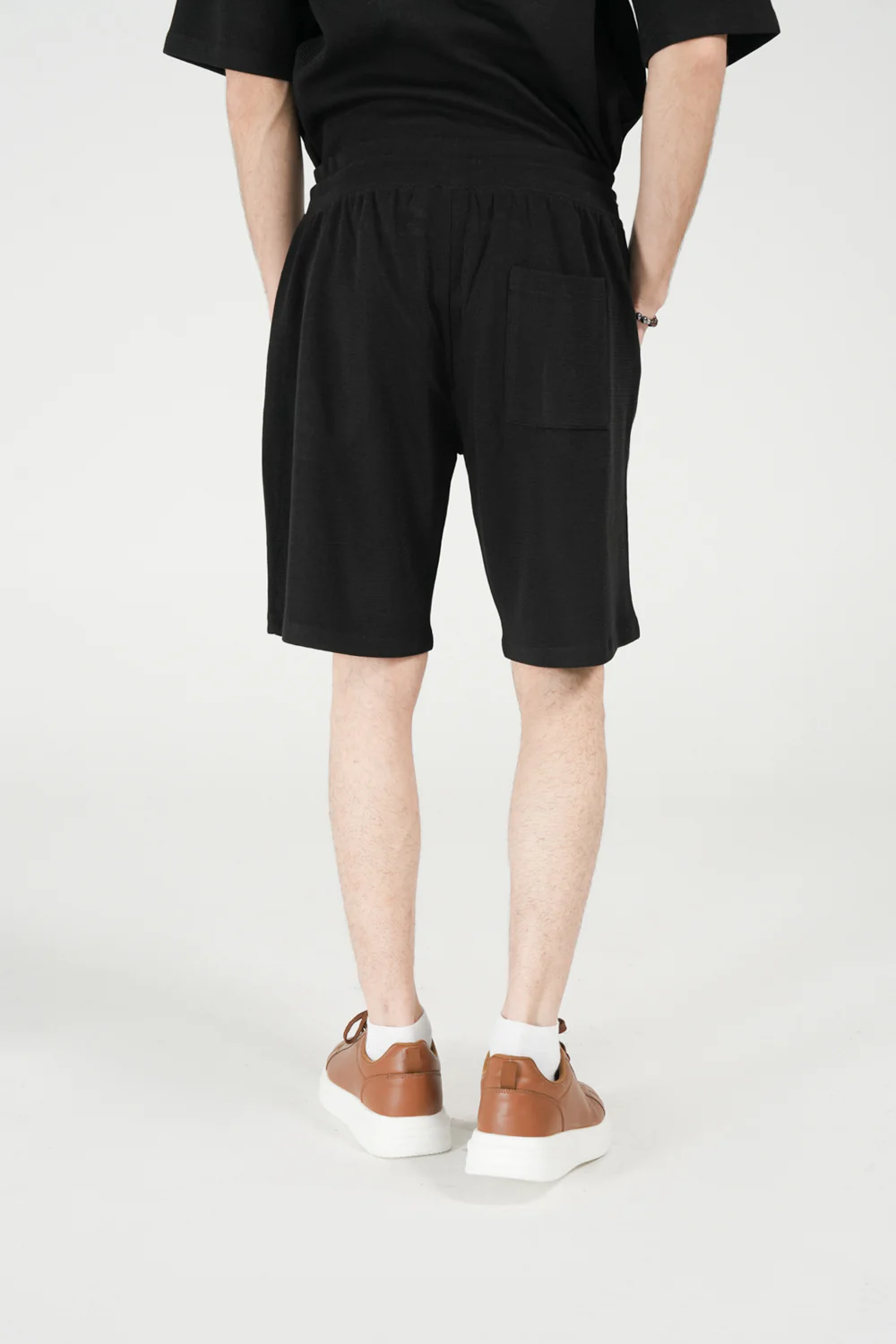 BAGGY FIT TEXTURED SHORT - Image 3