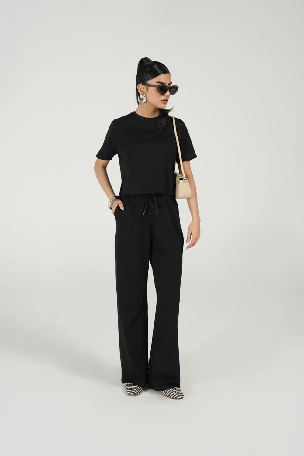 BASIC CROPPED TOP - Image 4