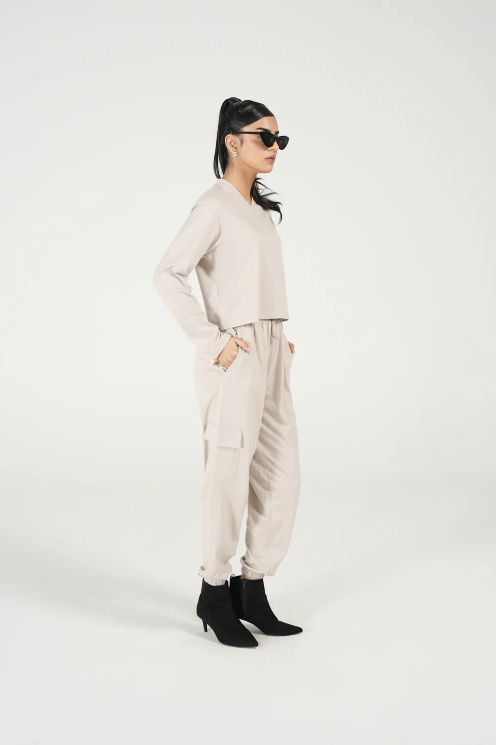 CROPPED FULL SLEEVE T-SHIRT - Image 2