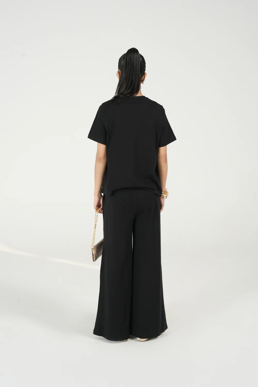 BASIC REGULAR TEE - Image 3