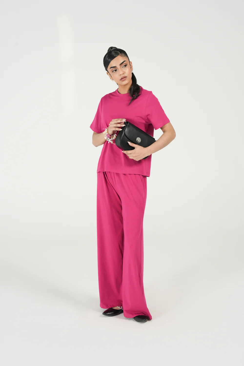 BASIC REGULAR TEE - Image 4