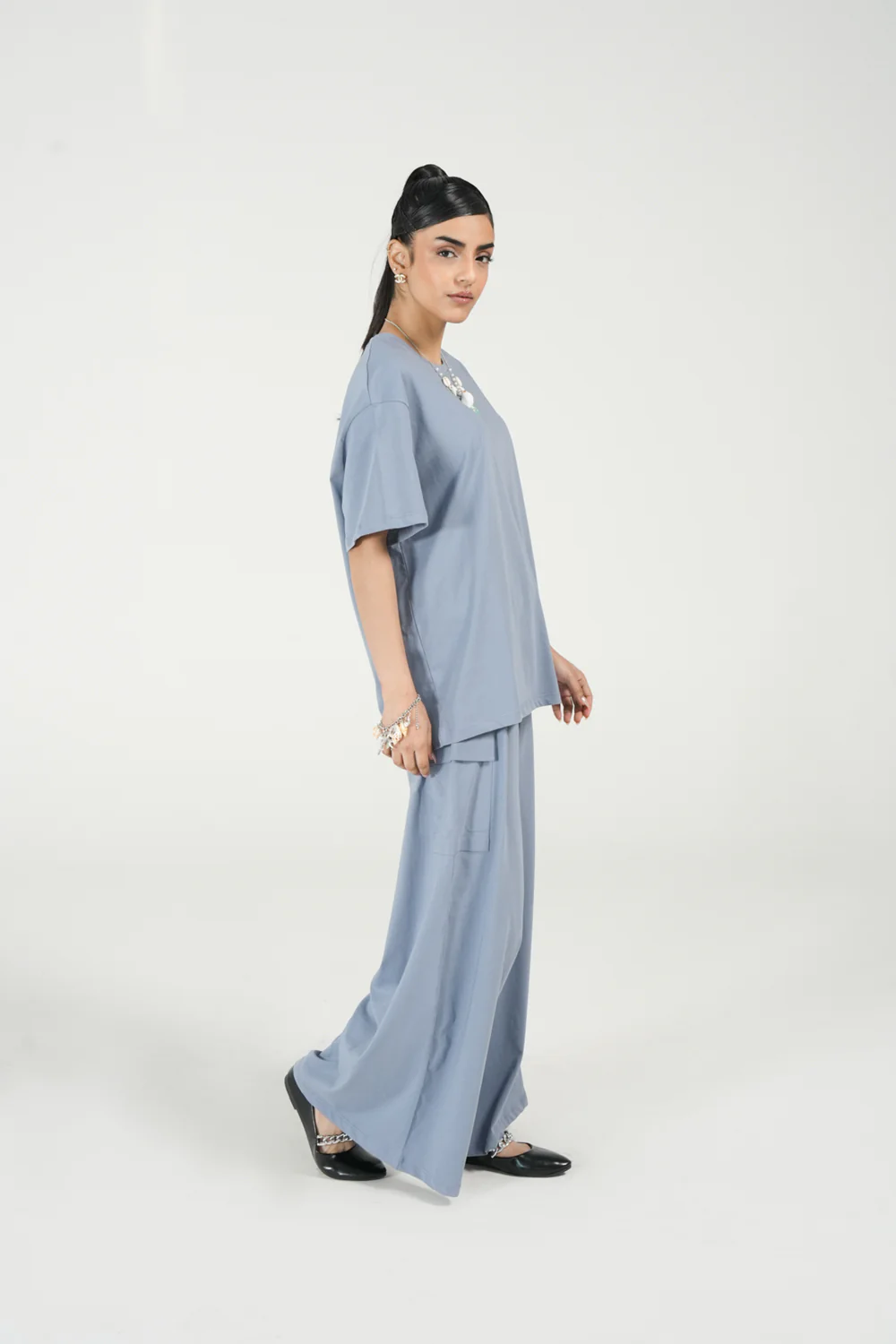 BASIC OVERSIZED TEE - Image 2