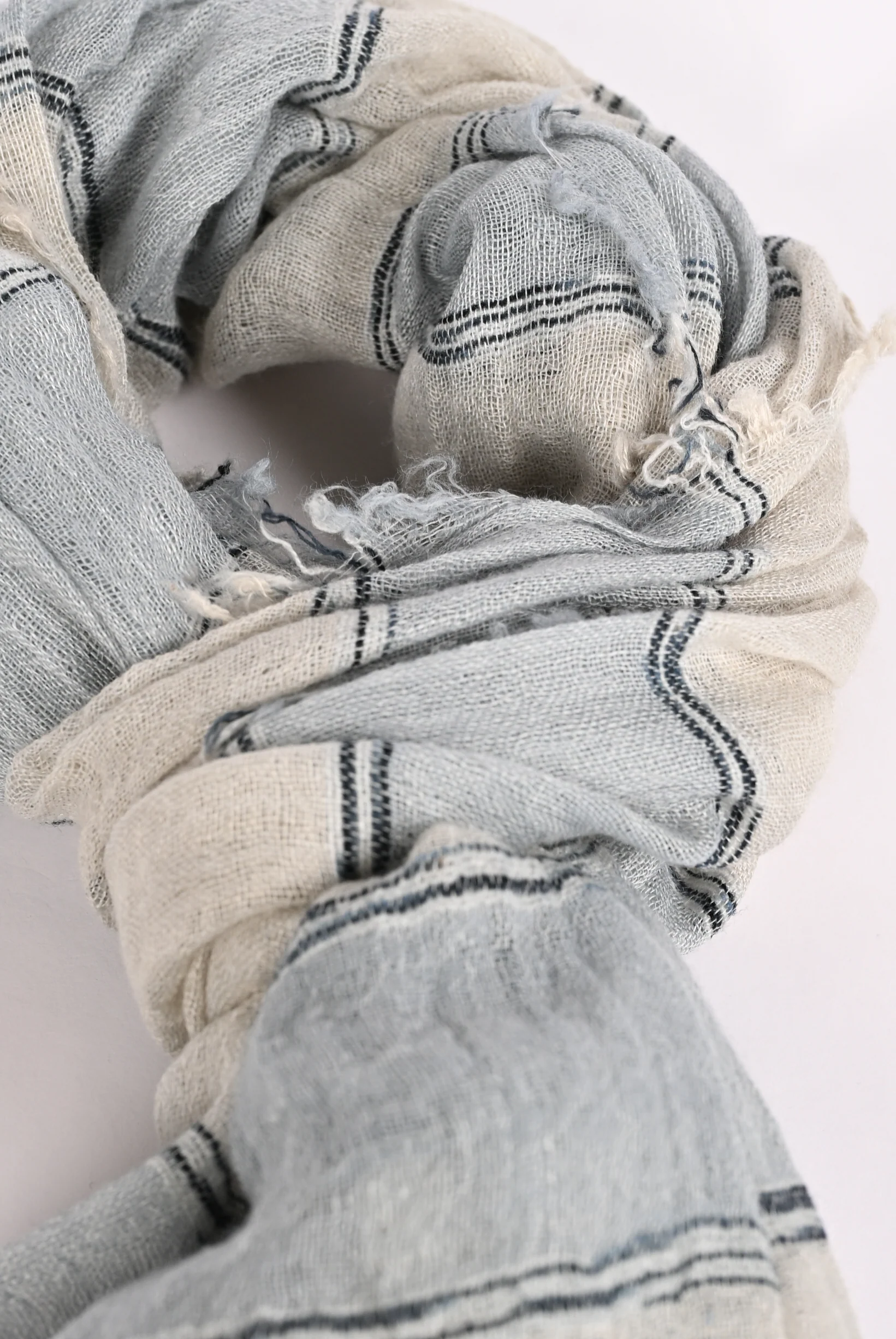 TEXTURED SCARF - Image 2