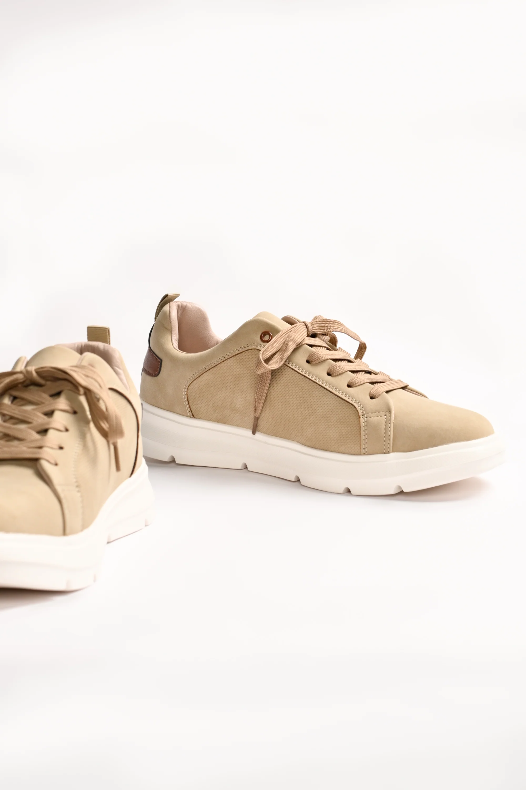 TRAINERS - Image 4