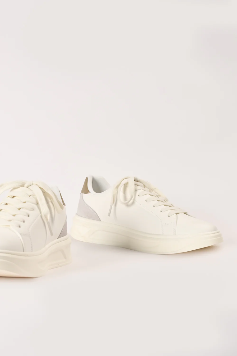 HEEL DETAIL TRAINERS - Image 5
