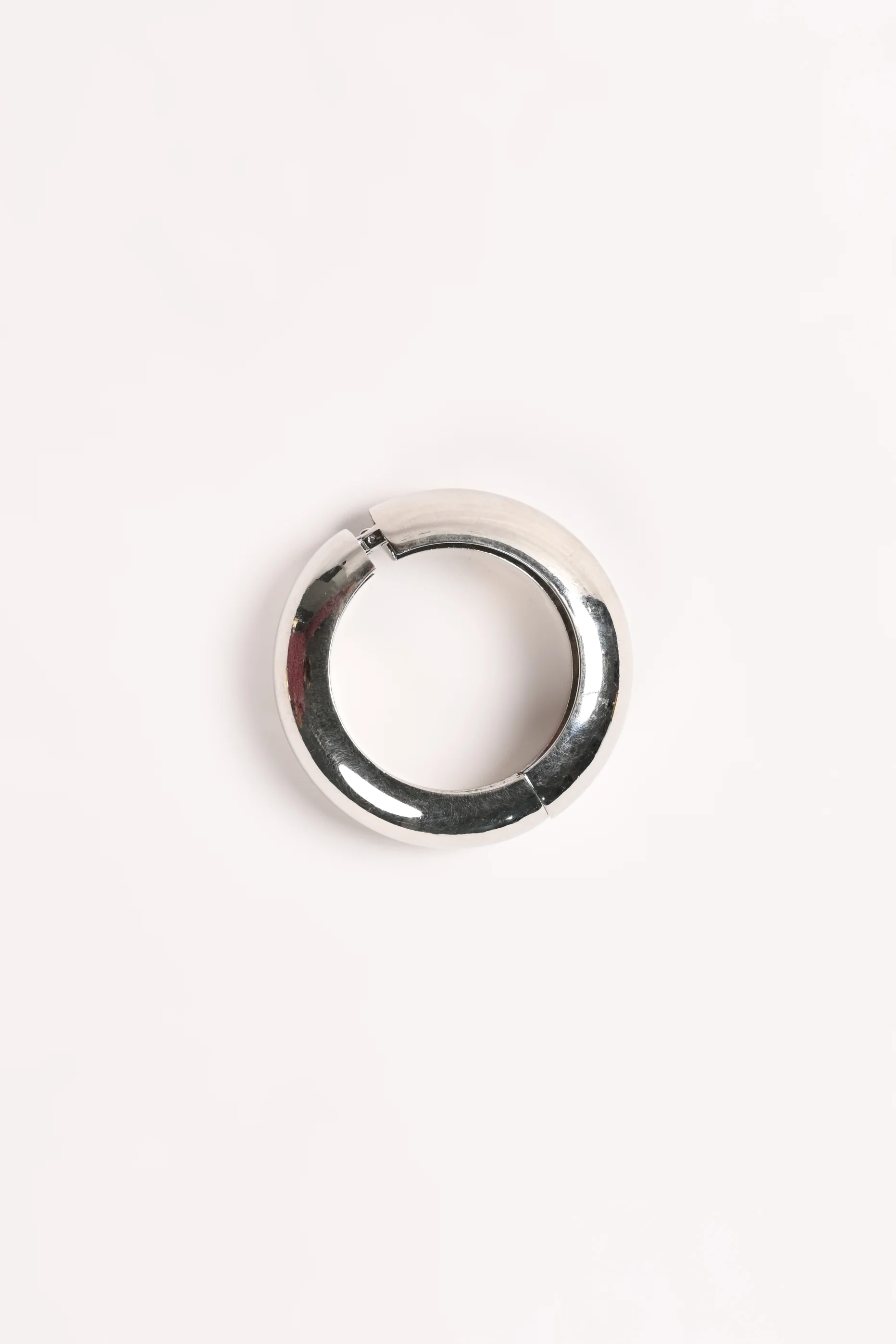CHUNKY METAL CUFF - Image 3