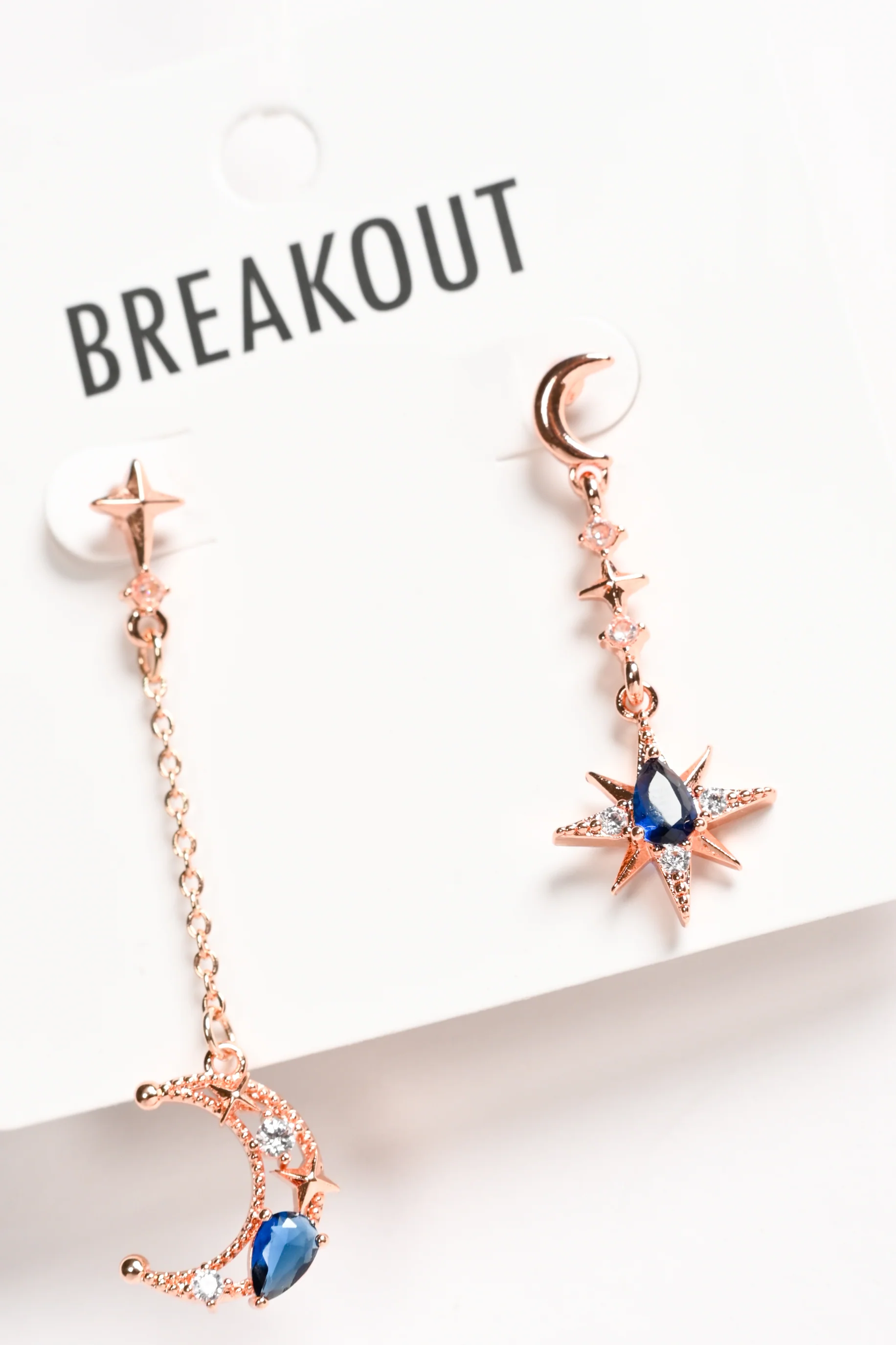 ASYMMETRICAL EARRINGS - Image 2
