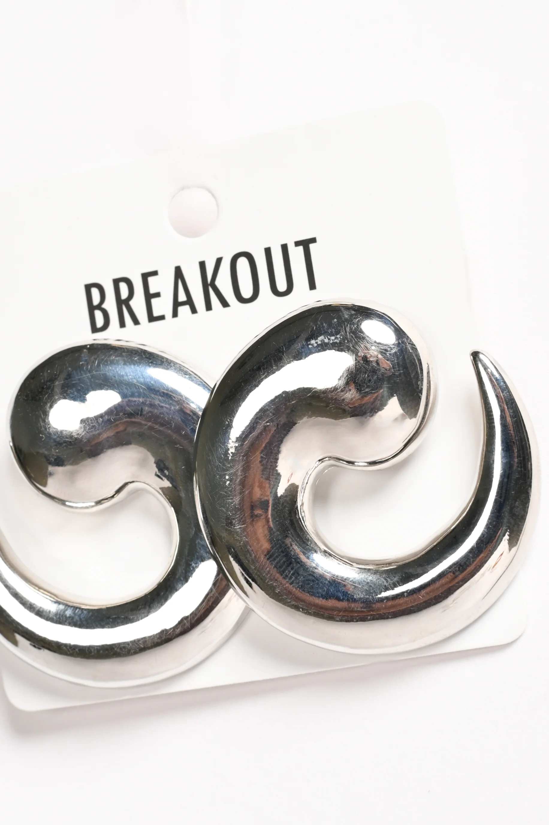 STATEMENT EARRINGS - Image 2
