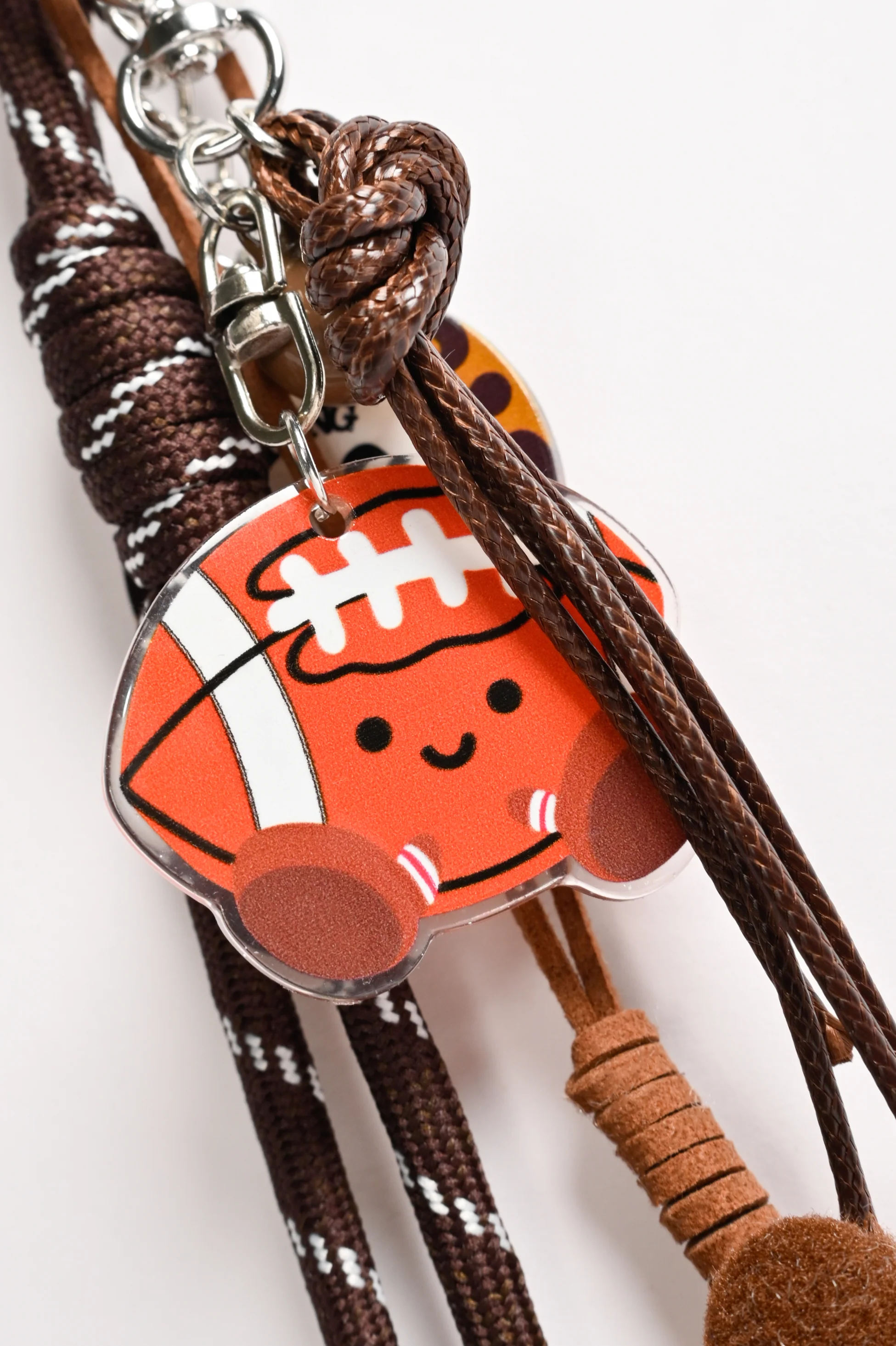 SPORTY CHARM - Image 3