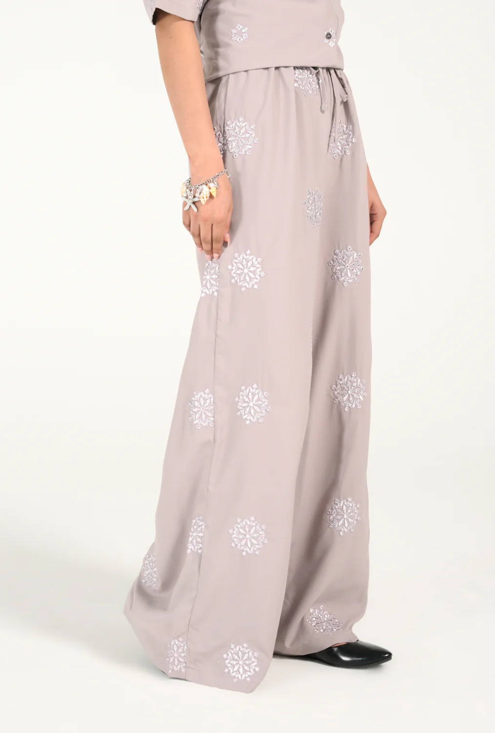EMBELLISHED TROUSER - Image 2