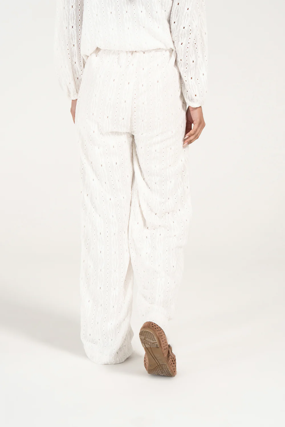 SCHIFFLI WIDE LEG TROUSERS - Image 3