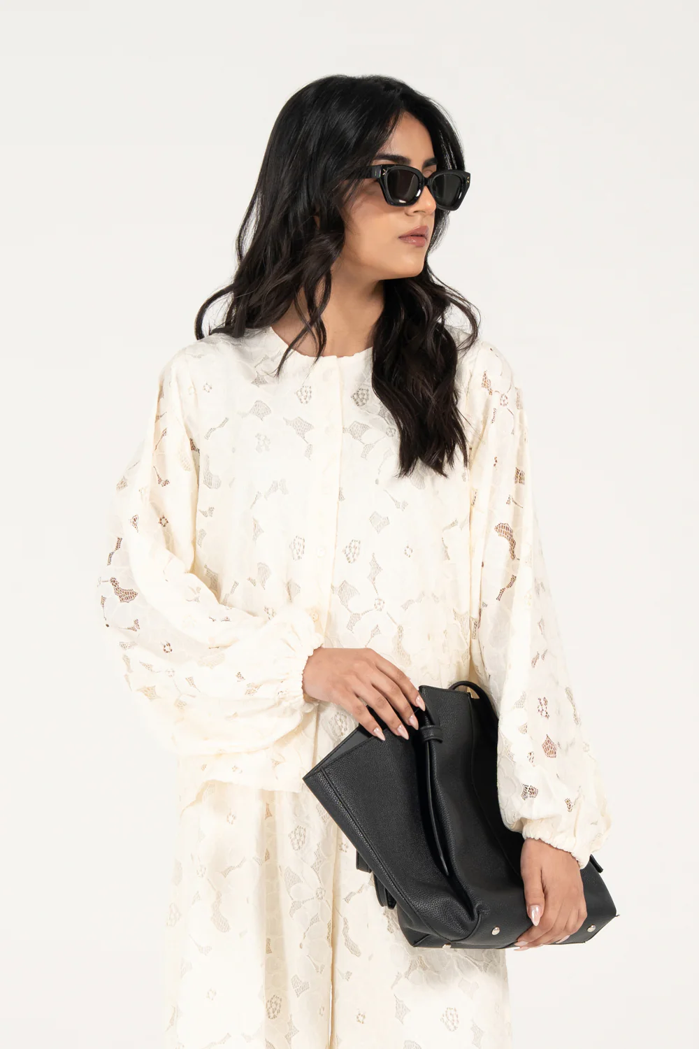LACE EMBROIDERED TOP - Image 2