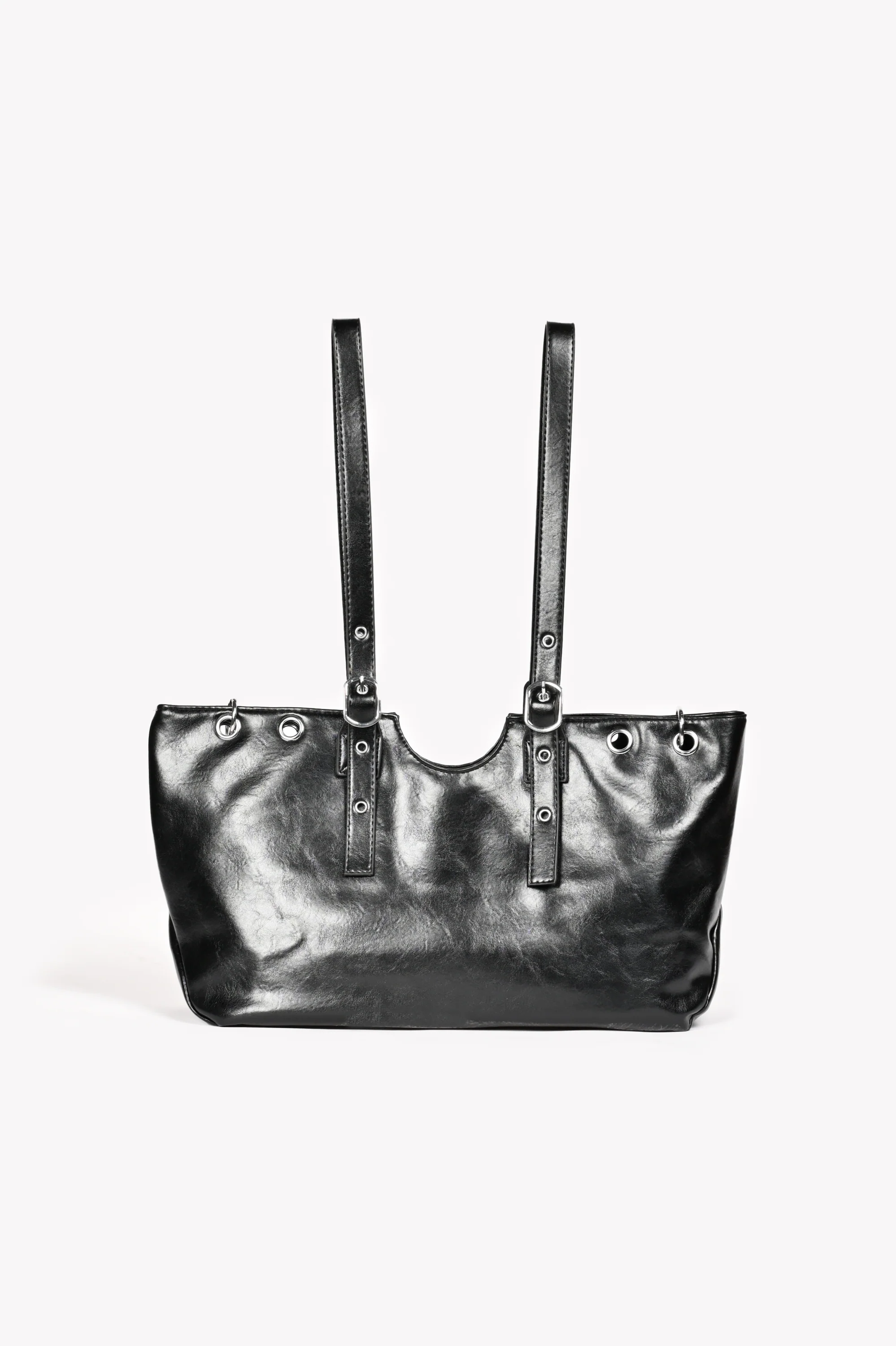 PATENT BUCKLED TOTE BAG - Image 3