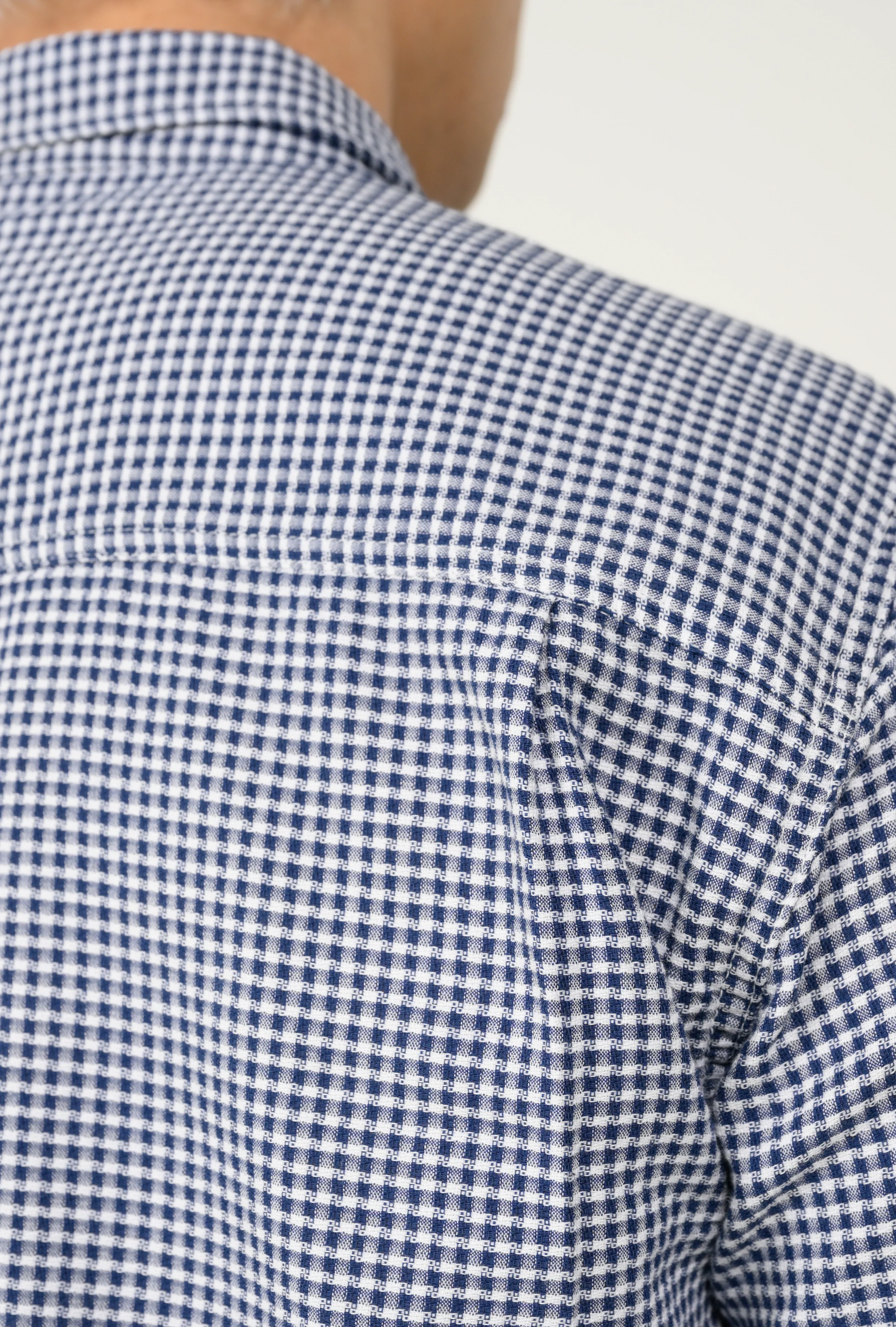 BUTTON DOWN DOBBY CHECK SHIRT - Image 9