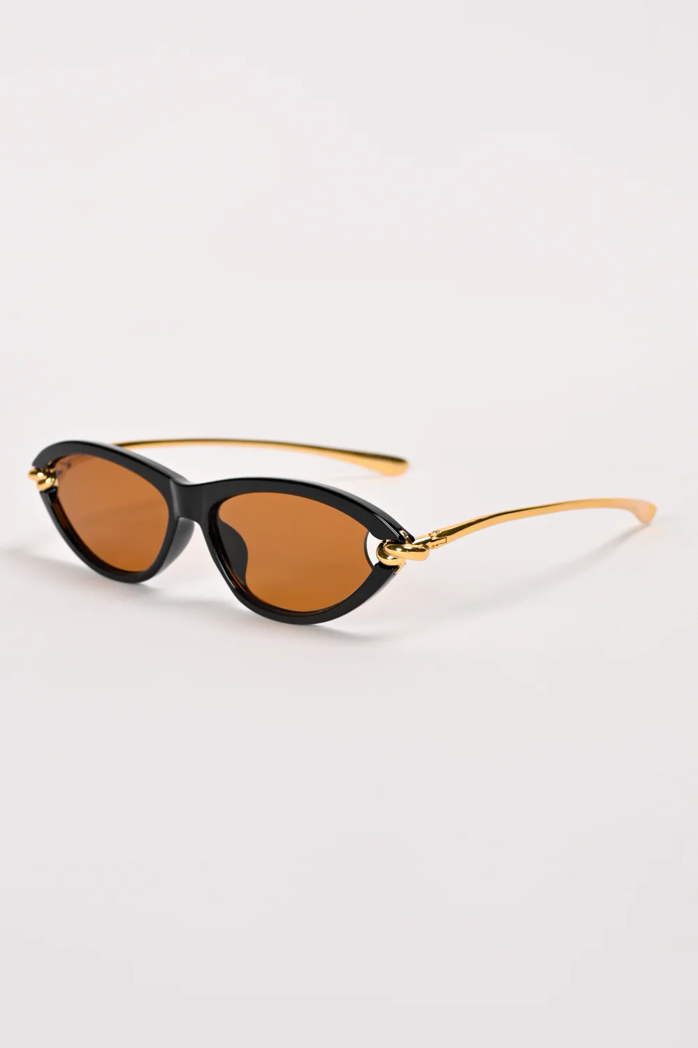 KNOTTED FRAME SUNGLASSES - Image 2
