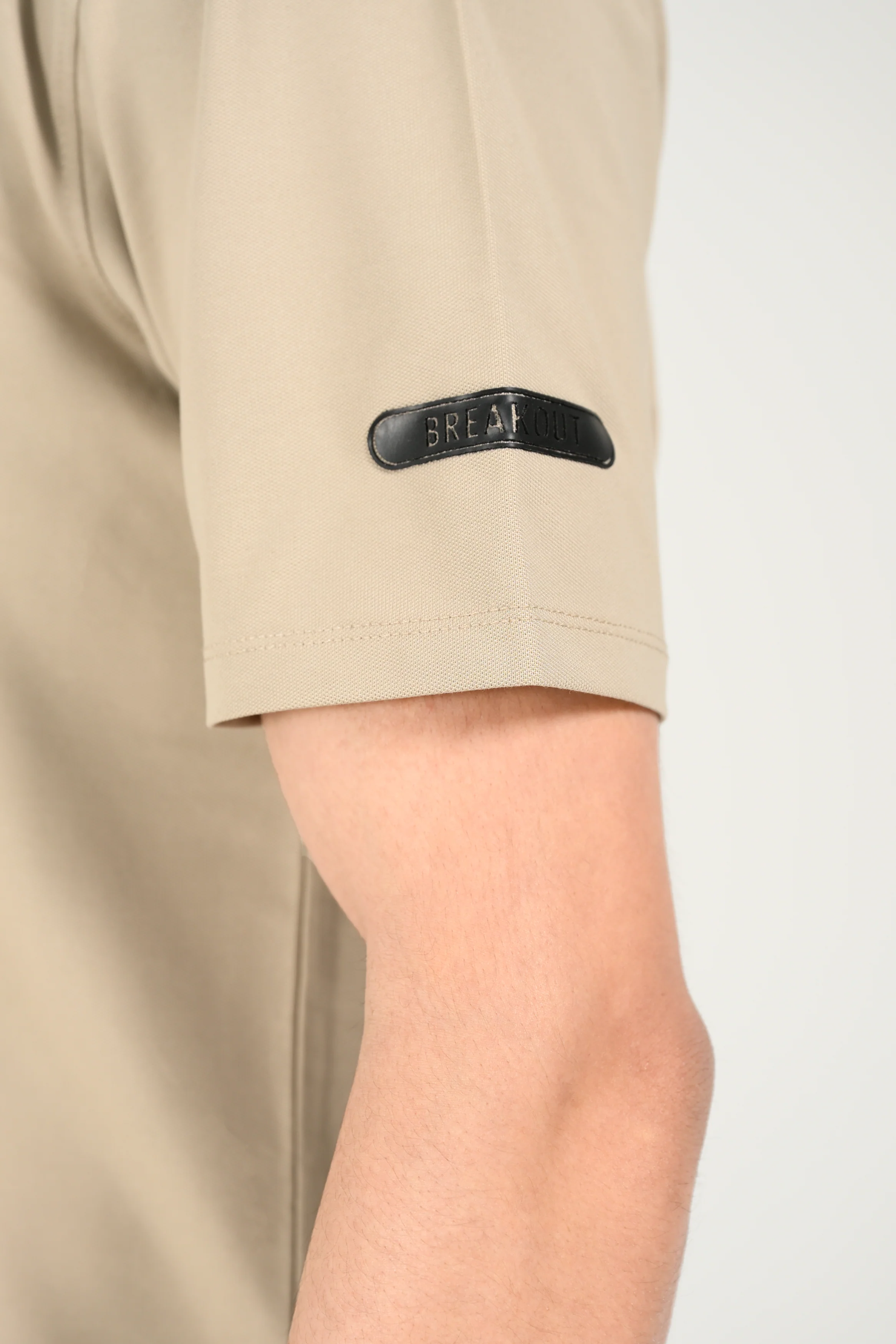 STRETCH TEXTURED ZIP PLACKET POLO - Image 6
