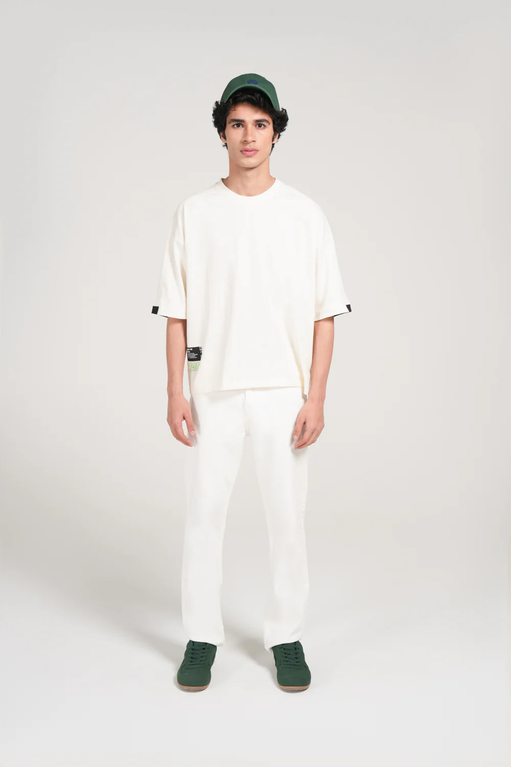 BOXY FIT GRAPHIC TEE