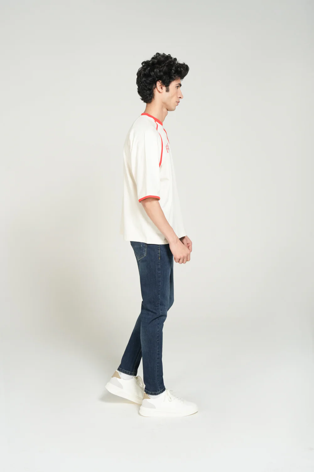 BOXY FIT GRAPHIC TEE - Image 3