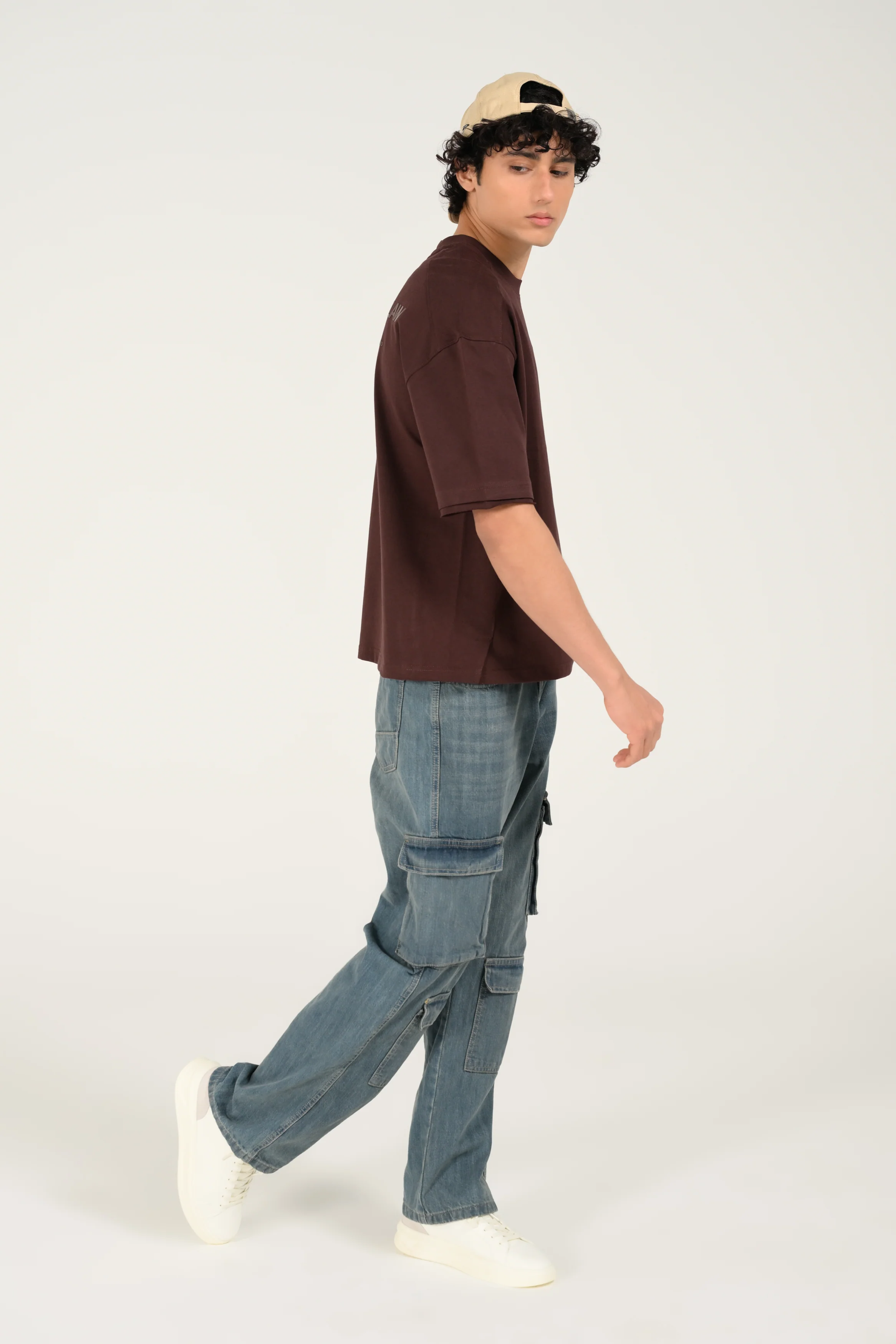 BOXY FIT GRAPHIC TEE - Image 3
