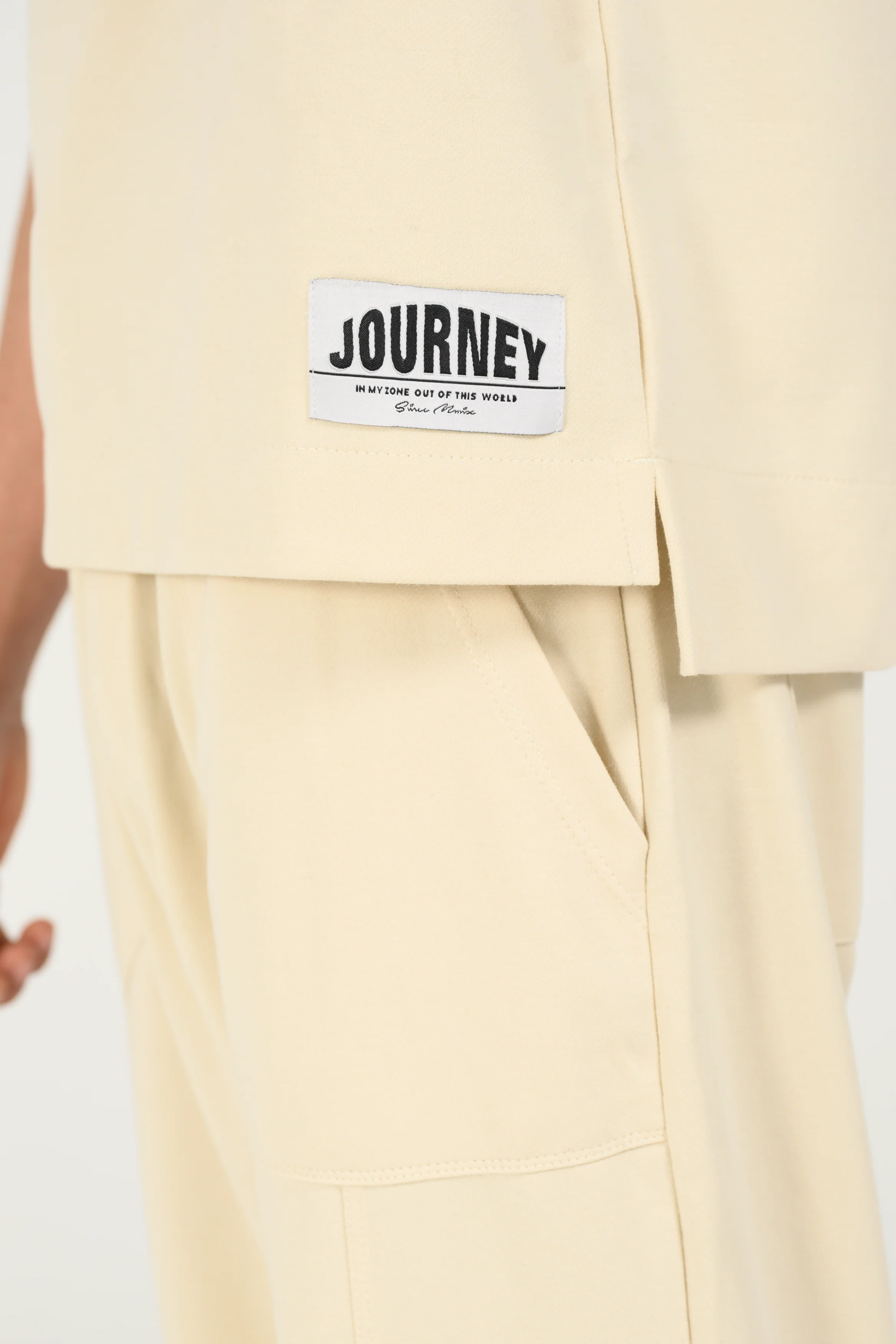 CREW NECK TEE - Image 3