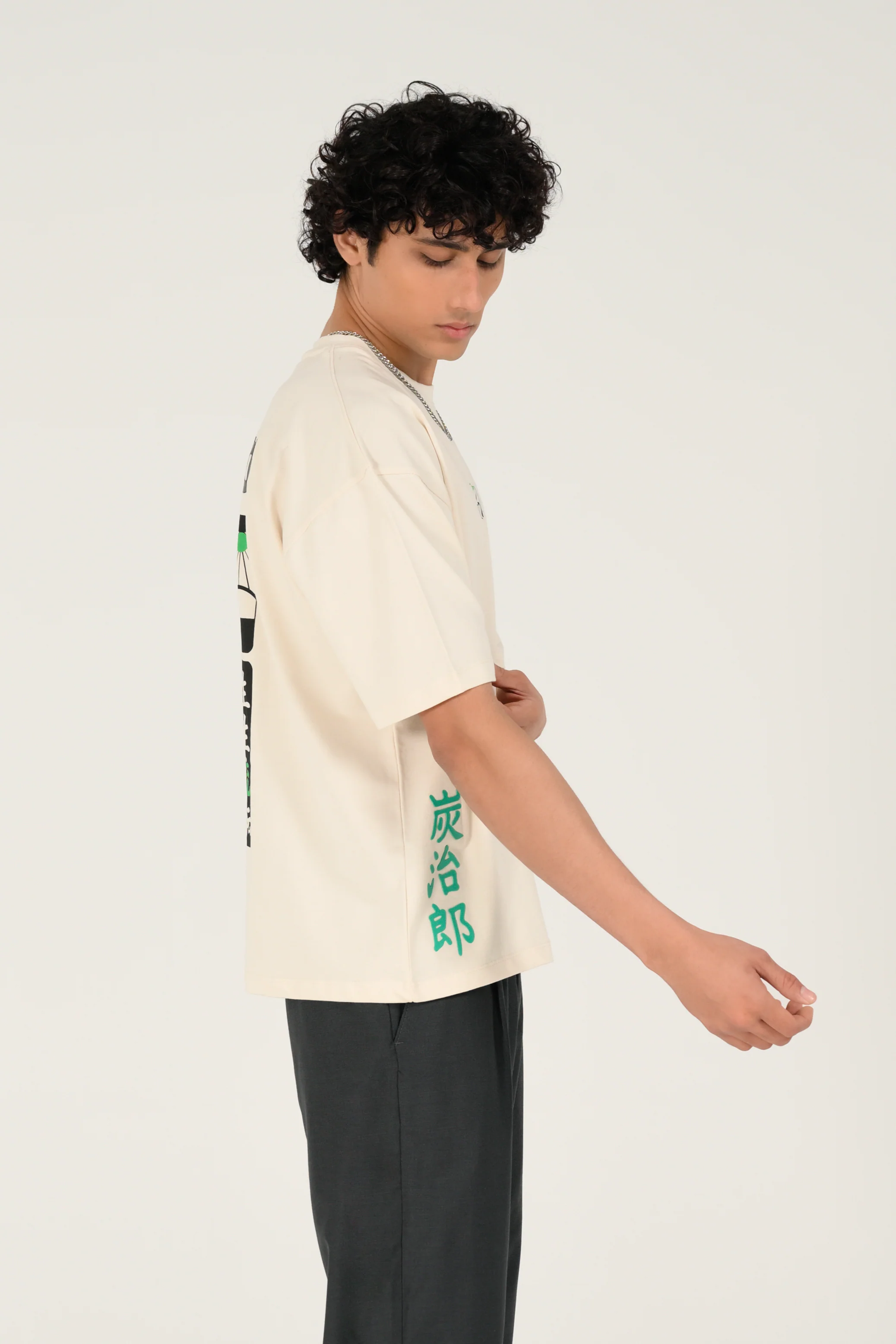 BAGGY FIT GRAPHIC TEE - Image 7