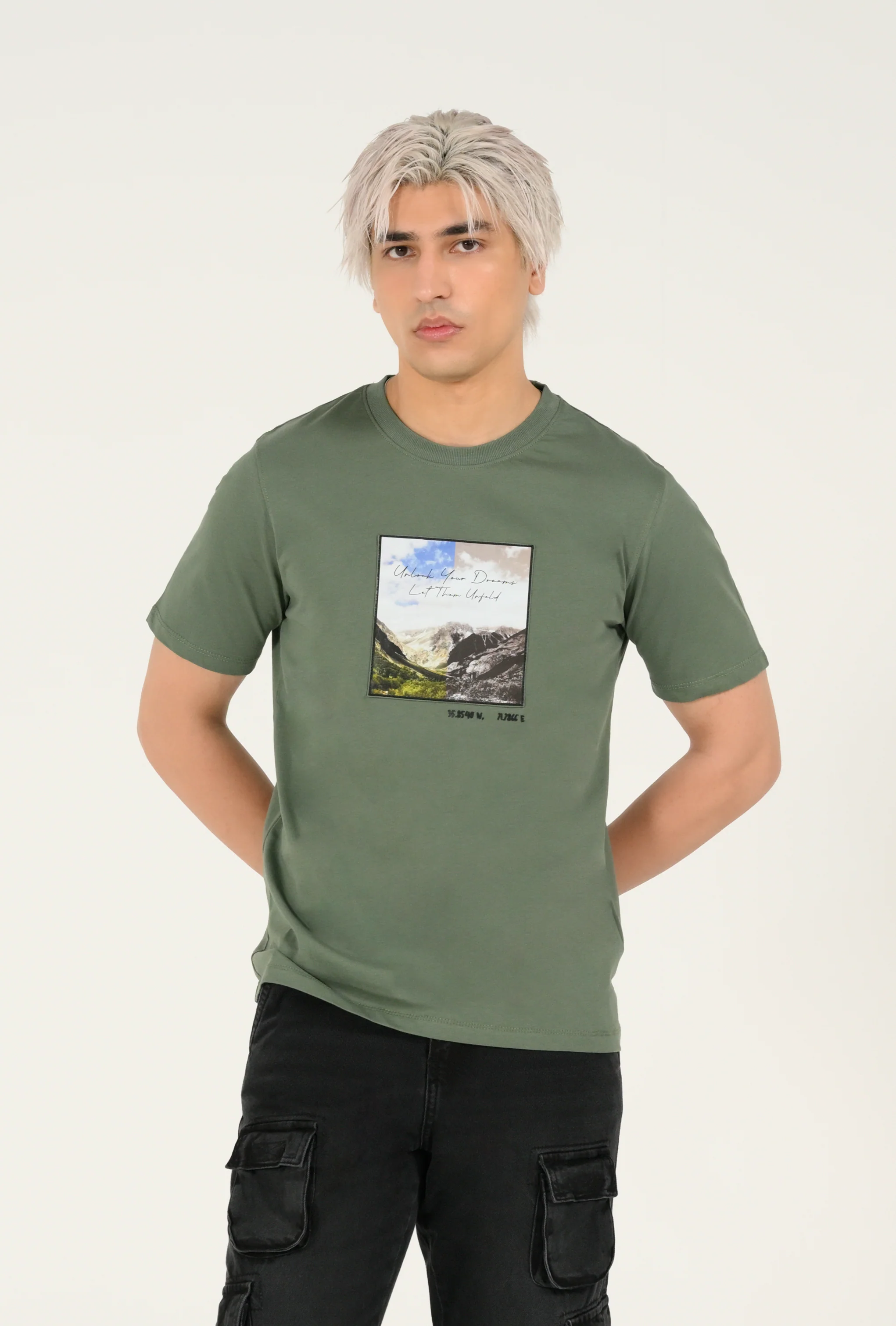 GRAPHIC TEE - Image 4