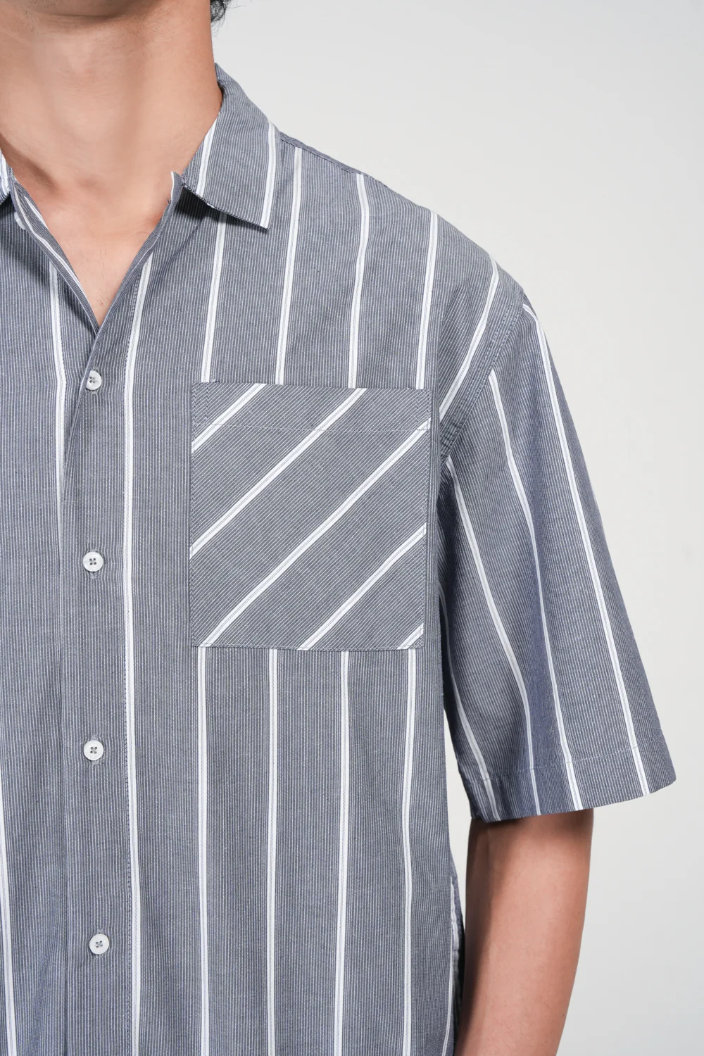 BAGGY FIT STRIPED SHIRT - Image 4