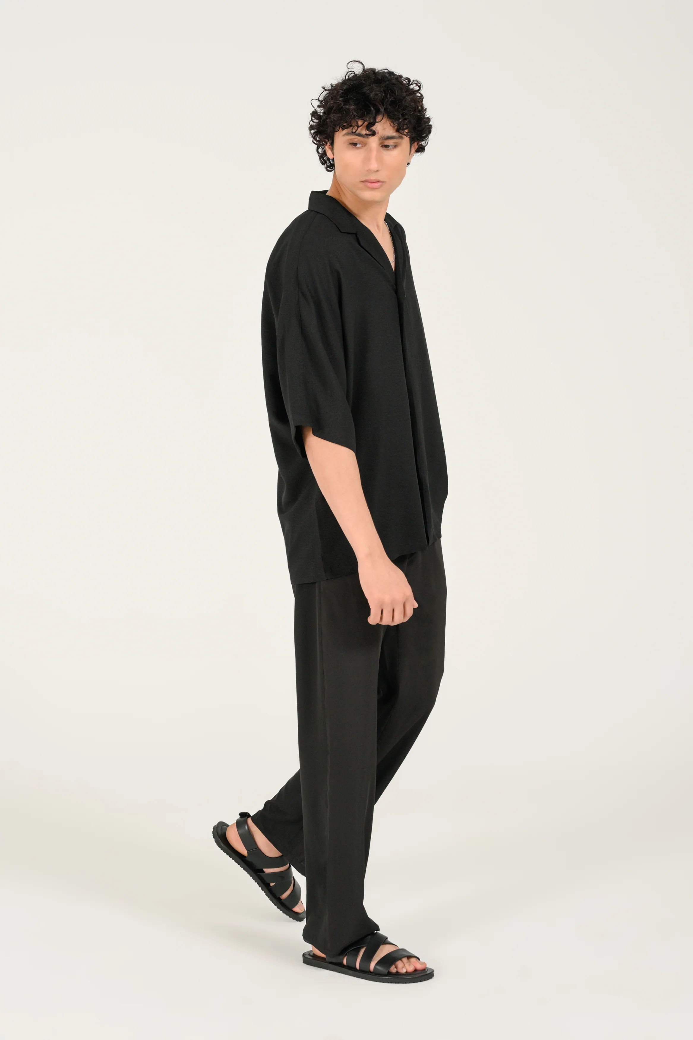 BAGGY FIT KIMONO SLEEVE RESORT COLLAR SHIRT - Image 2