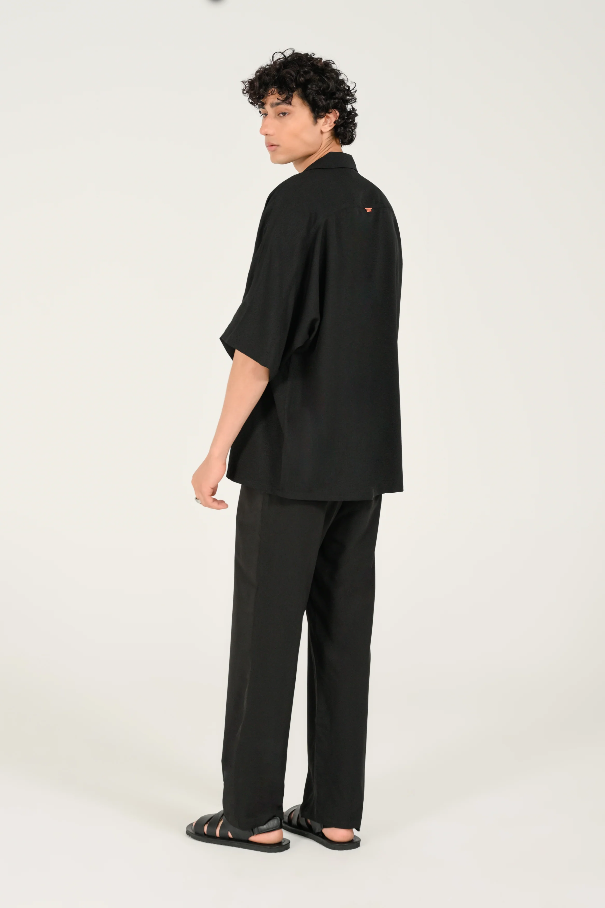 BAGGY FIT KIMONO SLEEVE RESORT COLLAR SHIRT - Image 3