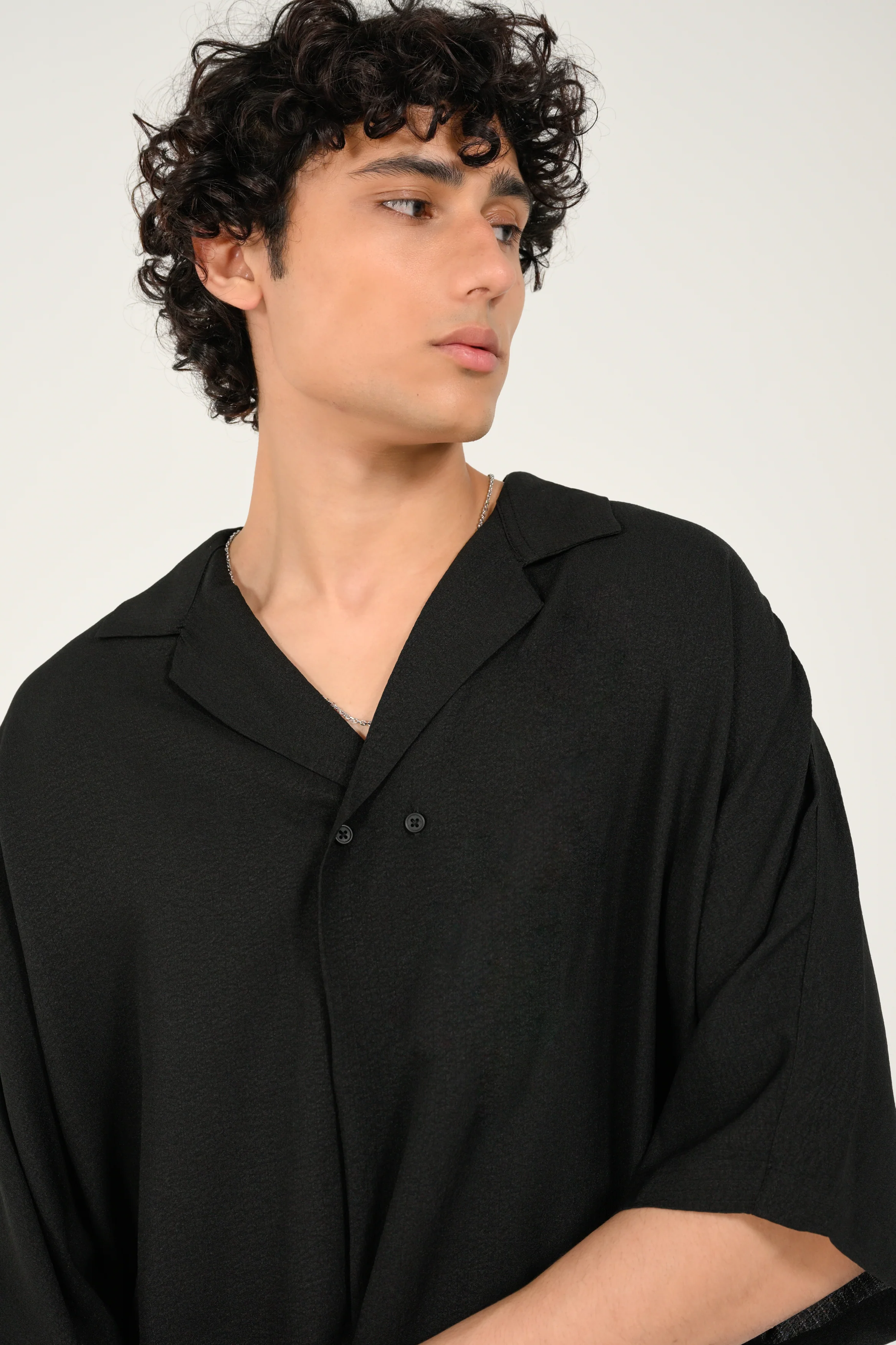 BAGGY FIT KIMONO SLEEVE RESORT COLLAR SHIRT - Image 4